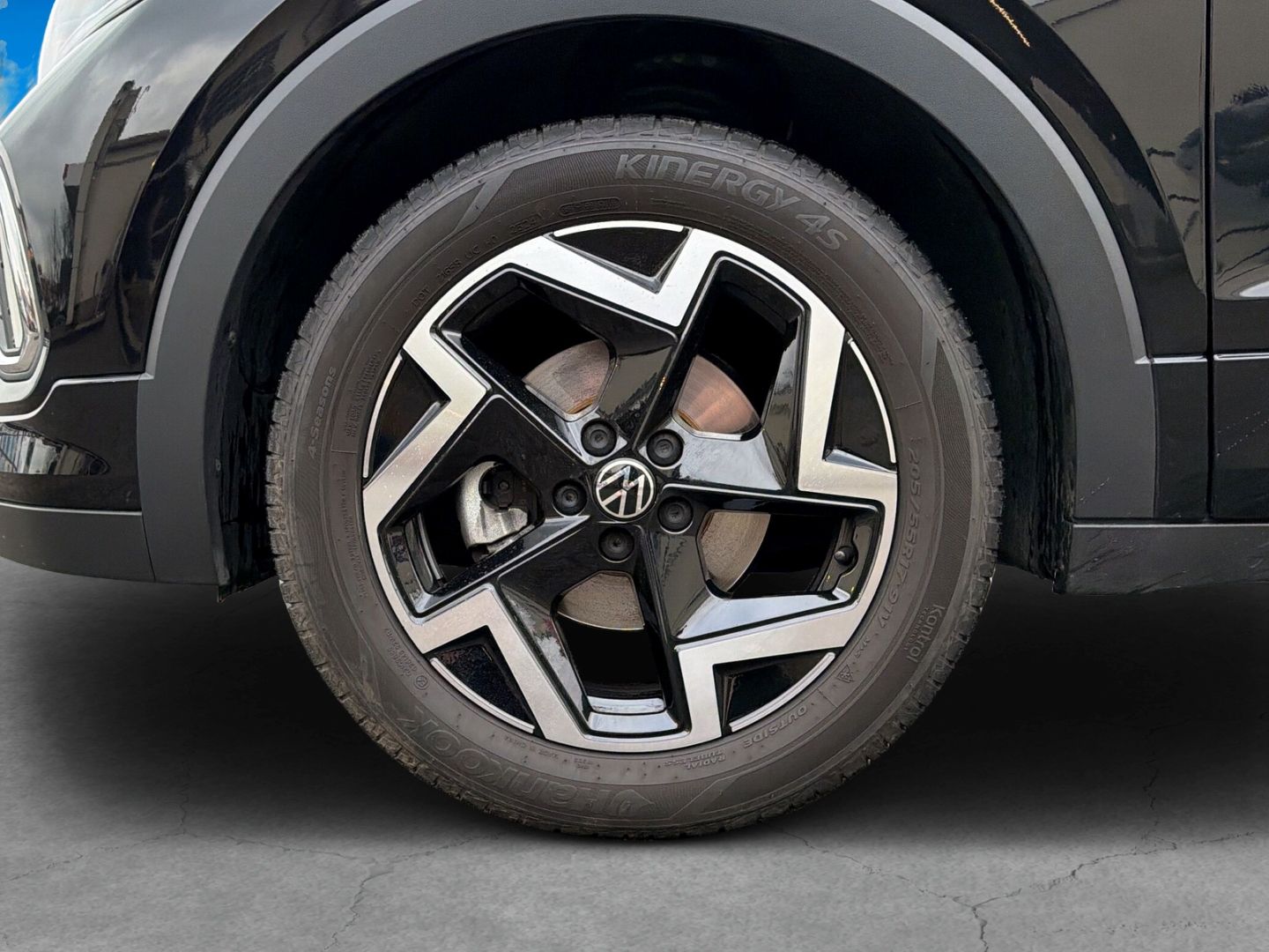 Fahrzeugabbildung Volkswagen T-Cross 1.5 TSI R-Line Rear View AHK Clima Navi