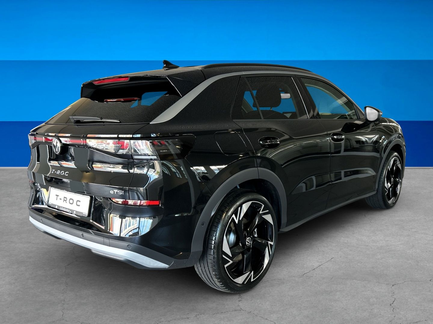 Fahrzeugabbildung Volkswagen T-Roc Style 1.5l eTSI IQ.DRIVE IQ.LIGHT EASY OPE