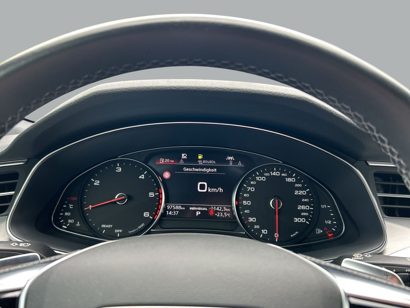 Fahrzeugabbildung Audi A6 Avant 35 2.0 TDI sport B&O PANO S-LINE Sportp