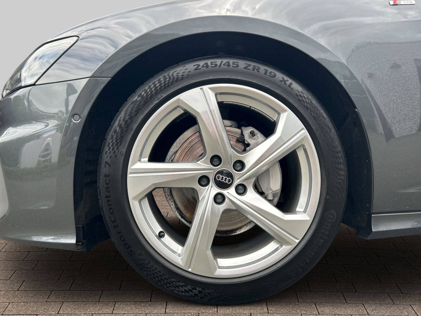 Fahrzeugabbildung Audi A6 Avant 35 2.0 TDI sport B&O PANO S-LINE Sportp
