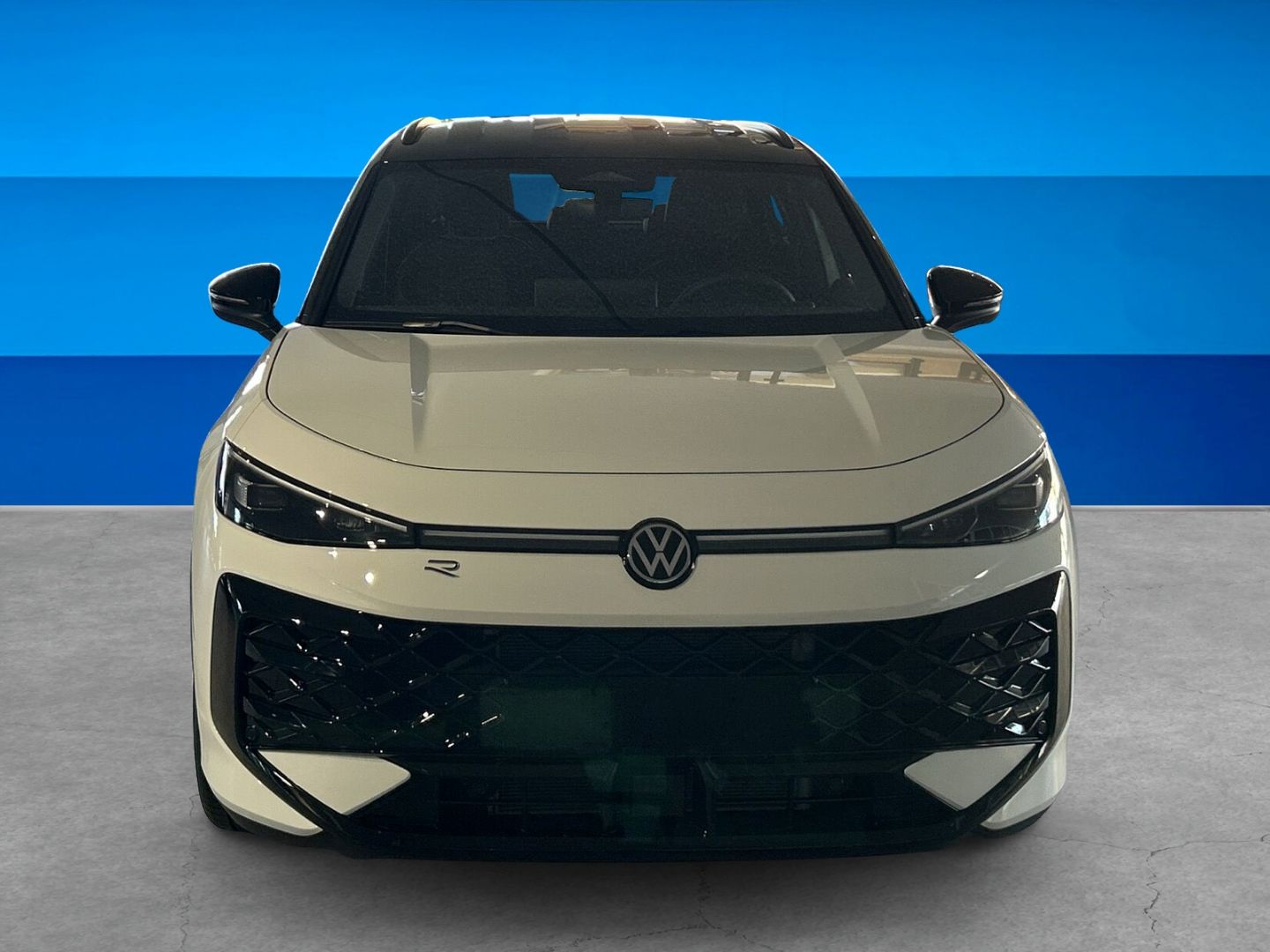 Fahrzeugabbildung Volkswagen T-Roc R-Line 1.5l eTSI EASY OPEN IQ.LIGHT AHK