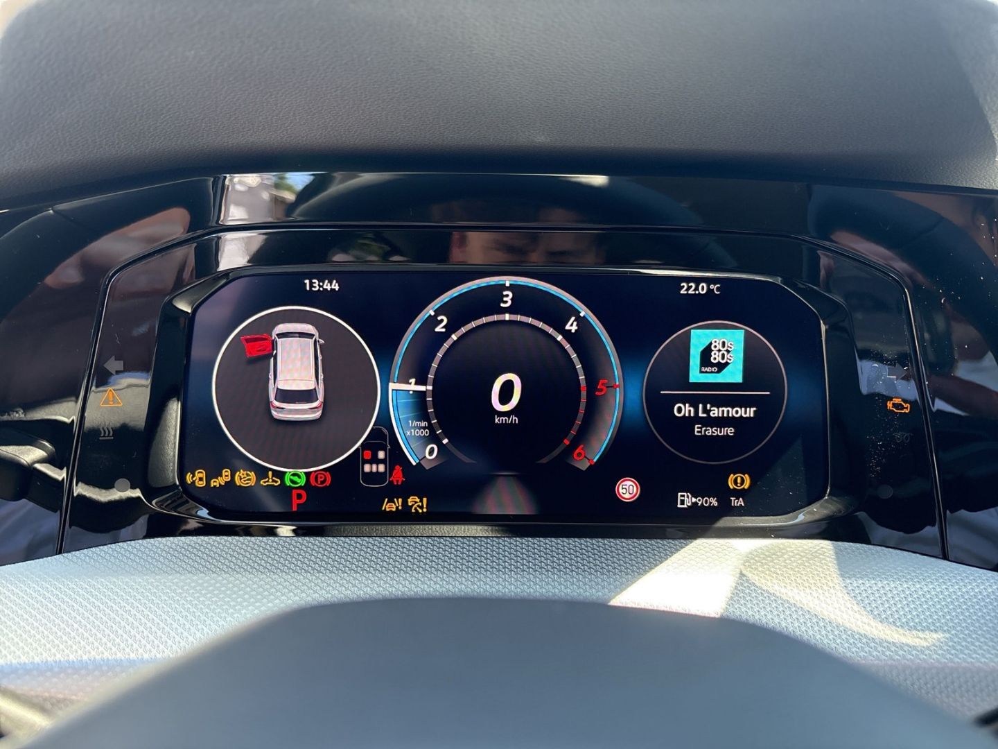 Fahrzeug 20 Fahrzeugabbildung Volkswagen Golf Variant Energy 2,0l TDI DSG LED+ AREA VIEW
