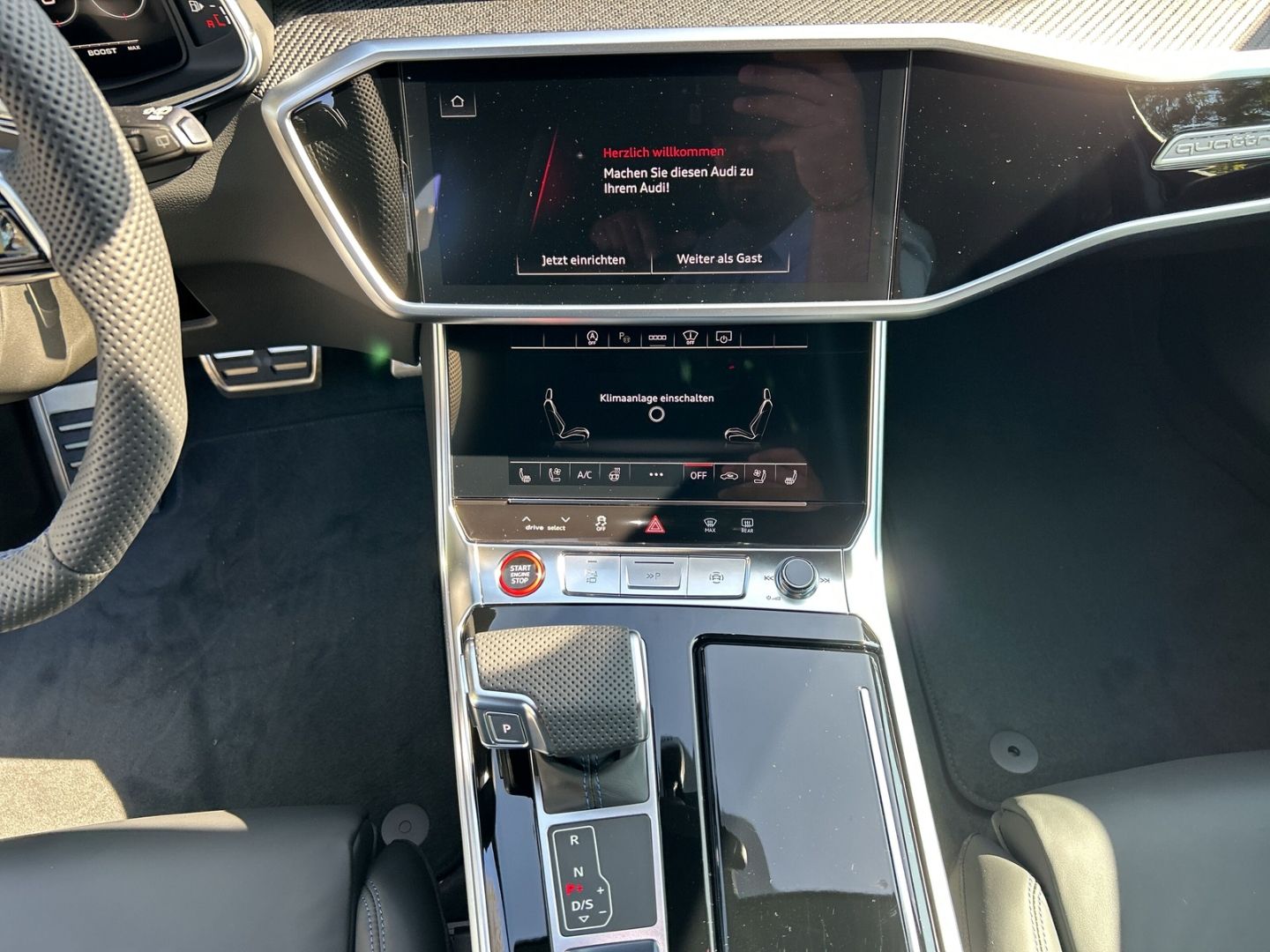 Fahrzeug 17 Fahrzeugabbildung Audi RS6 PERFORMANCE,LASER,PANO,B&O,SPORTABGAS,KERAMI
