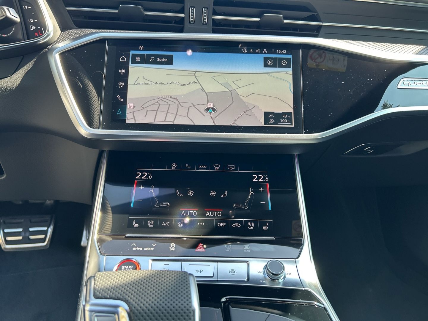 Fahrzeug 18 Fahrzeugabbildung Audi RS6 PERFORMANCE,LASER,PANO,B&O,SPORTABGAS,KERAMI