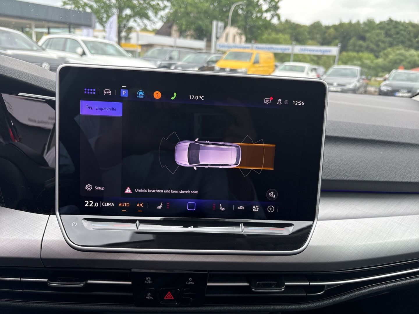 Fahrzeug 17 Fahrzeugabbildung Volkswagen Golf Variant 8 1.5 eTSI Life DSG CARPLAY ALLWETT