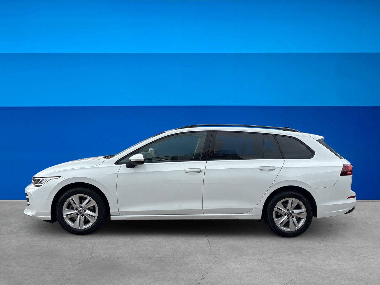 Fahrzeug 4 Fahrzeugabbildung Volkswagen Golf Variant 8 1.5 eTSI Life DSG CARPLAY ALLWETT