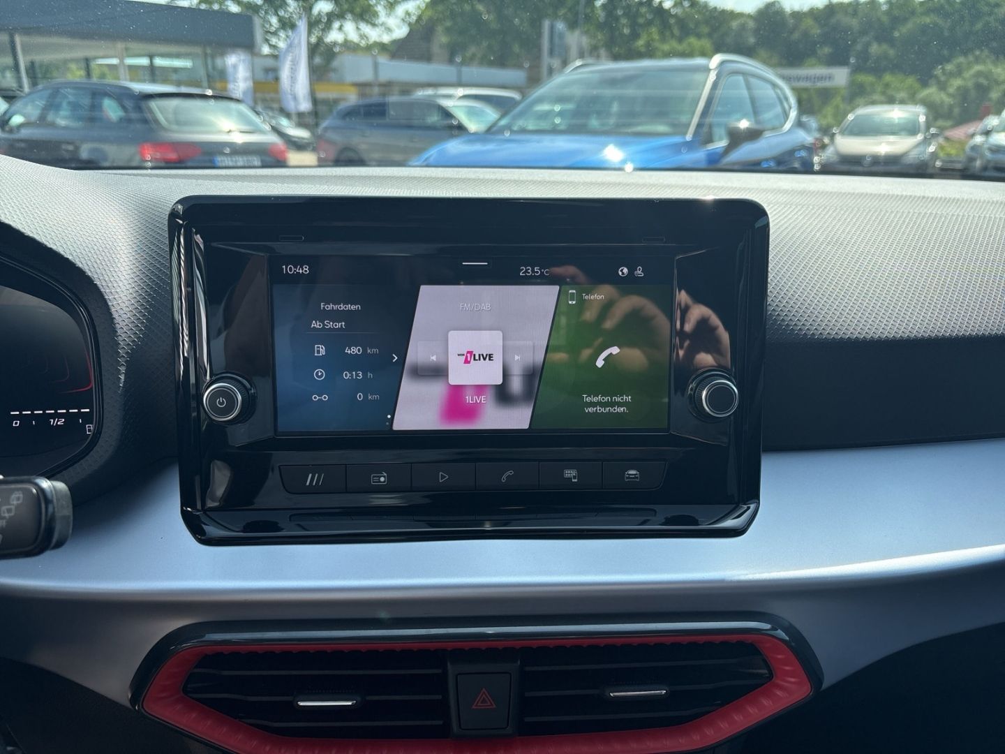 Fahrzeugabbildung SEAT Arona FR 1.0 TSI LED SHZ PDC CARPLAY