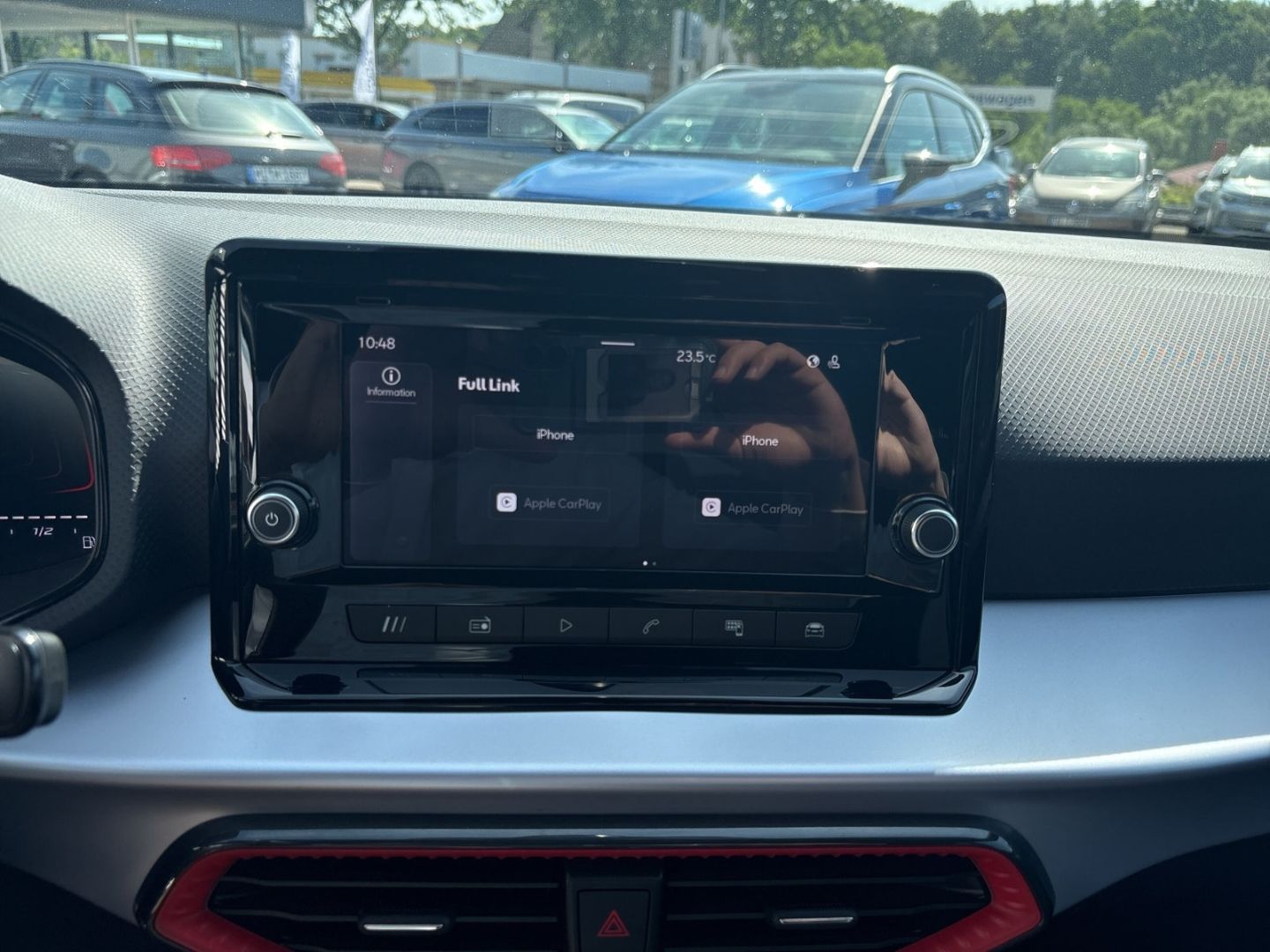 Fahrzeugabbildung SEAT Arona FR 1.0 TSI LED SHZ PDC CARPLAY