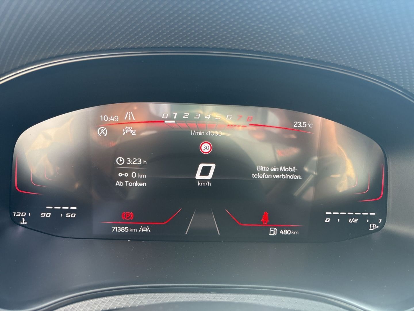 Fahrzeugabbildung SEAT Arona FR 1.0 TSI LED SHZ PDC CARPLAY