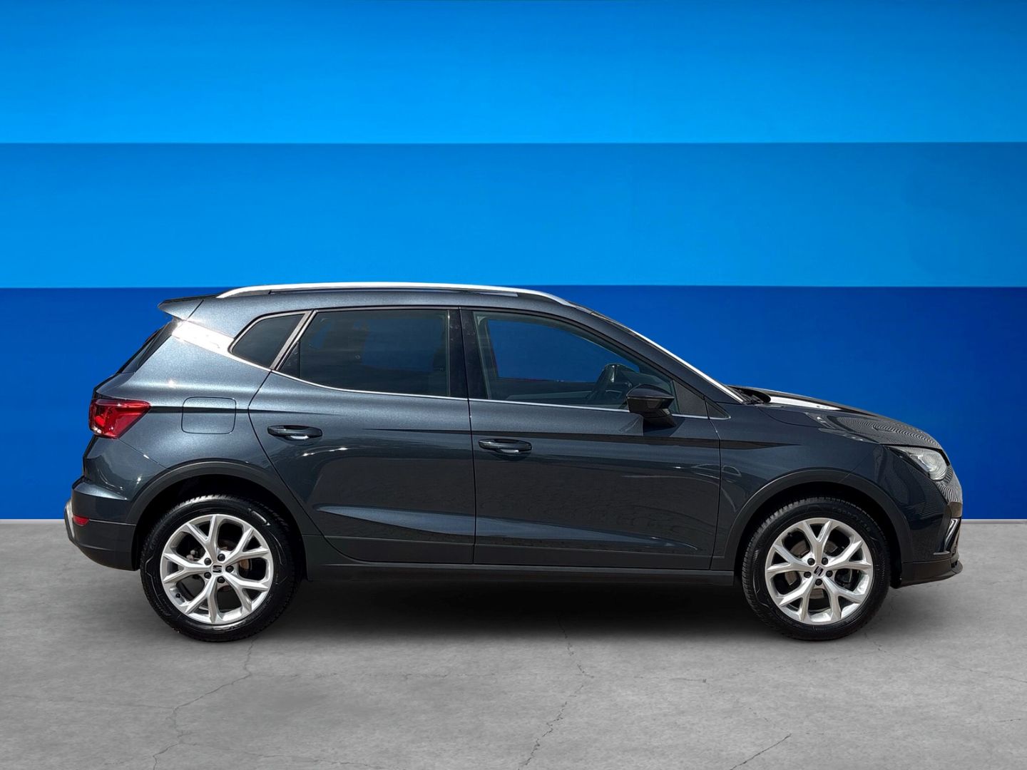 Fahrzeugabbildung SEAT Arona FR 1.0 TSI LED SHZ PDC CARPLAY