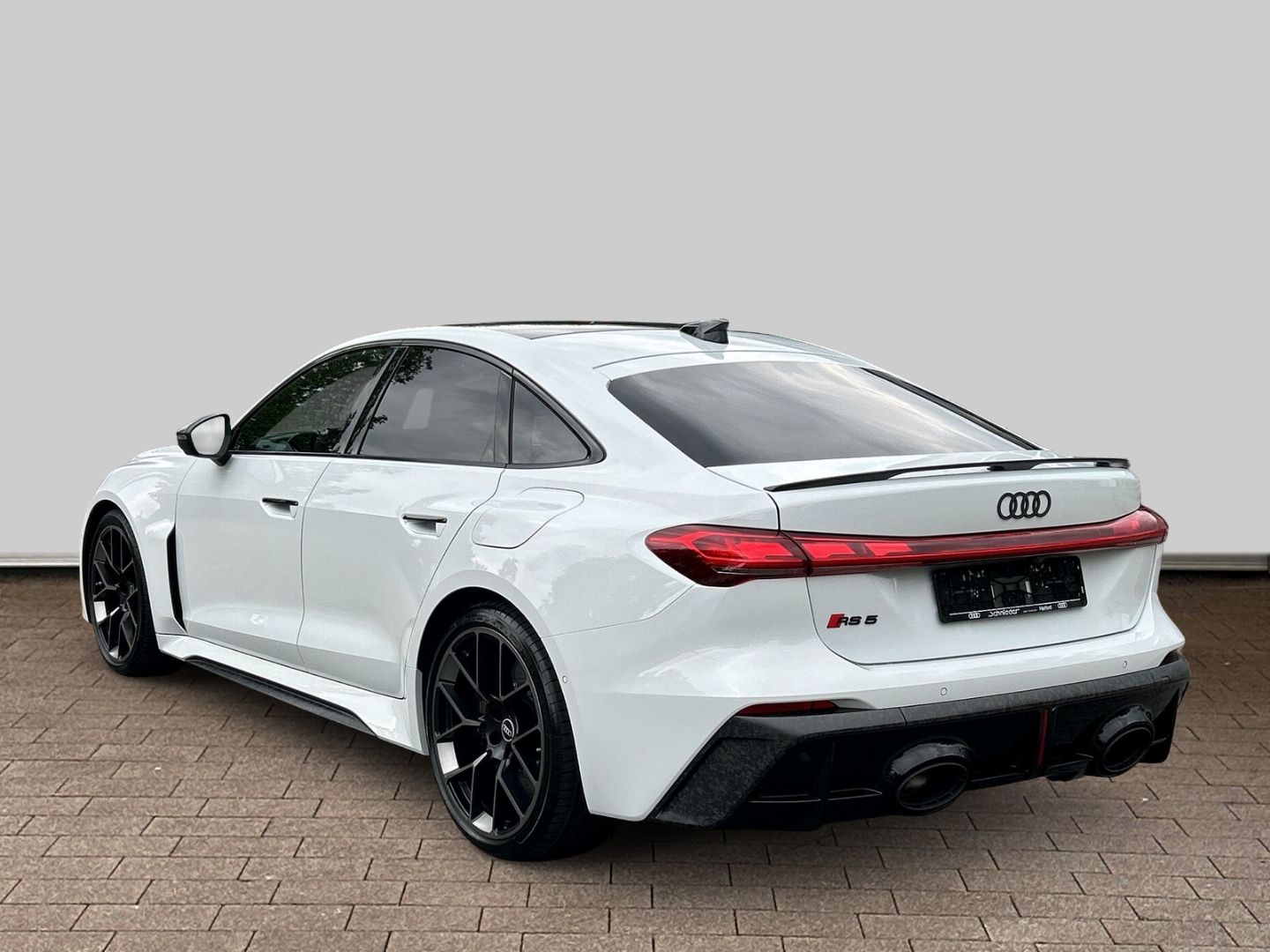 Fahrzeug 5 Fahrzeugabbildung Audi RS5 LIMOUSINE 470 kW+TECHPRO+SPORTPAKET+CARBOn