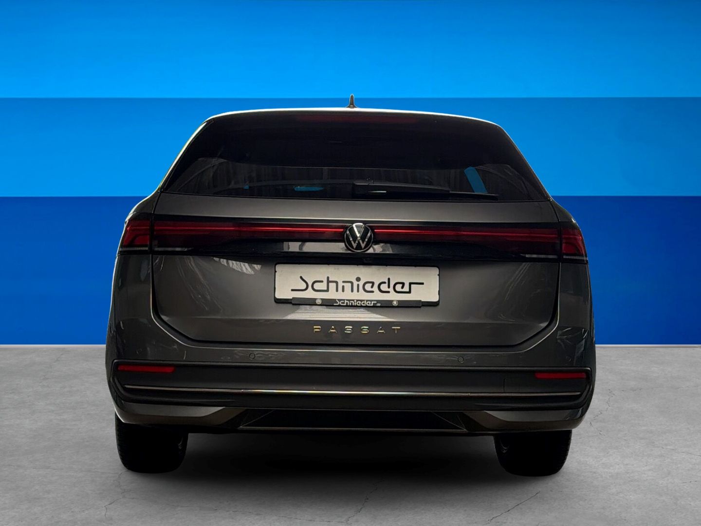Fahrzeug 9 Fahrzeugabbildung Volkswagen Passat 2.0 TDI Business Rear View Climatronic