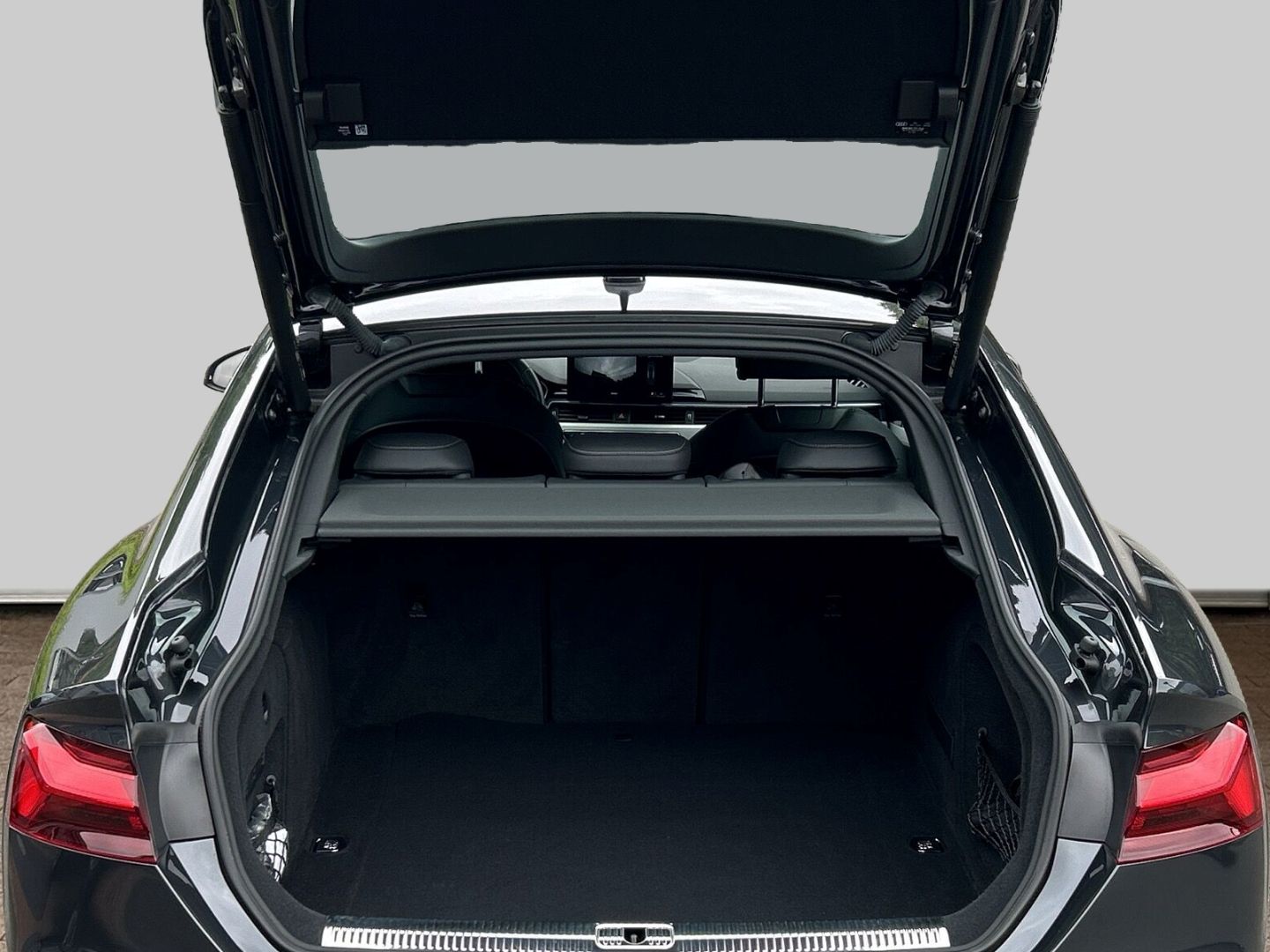 Fahrzeug 20 Fahrzeugabbildung Audi A5 advanced Sportback 50 TDI quattro S Line Matr