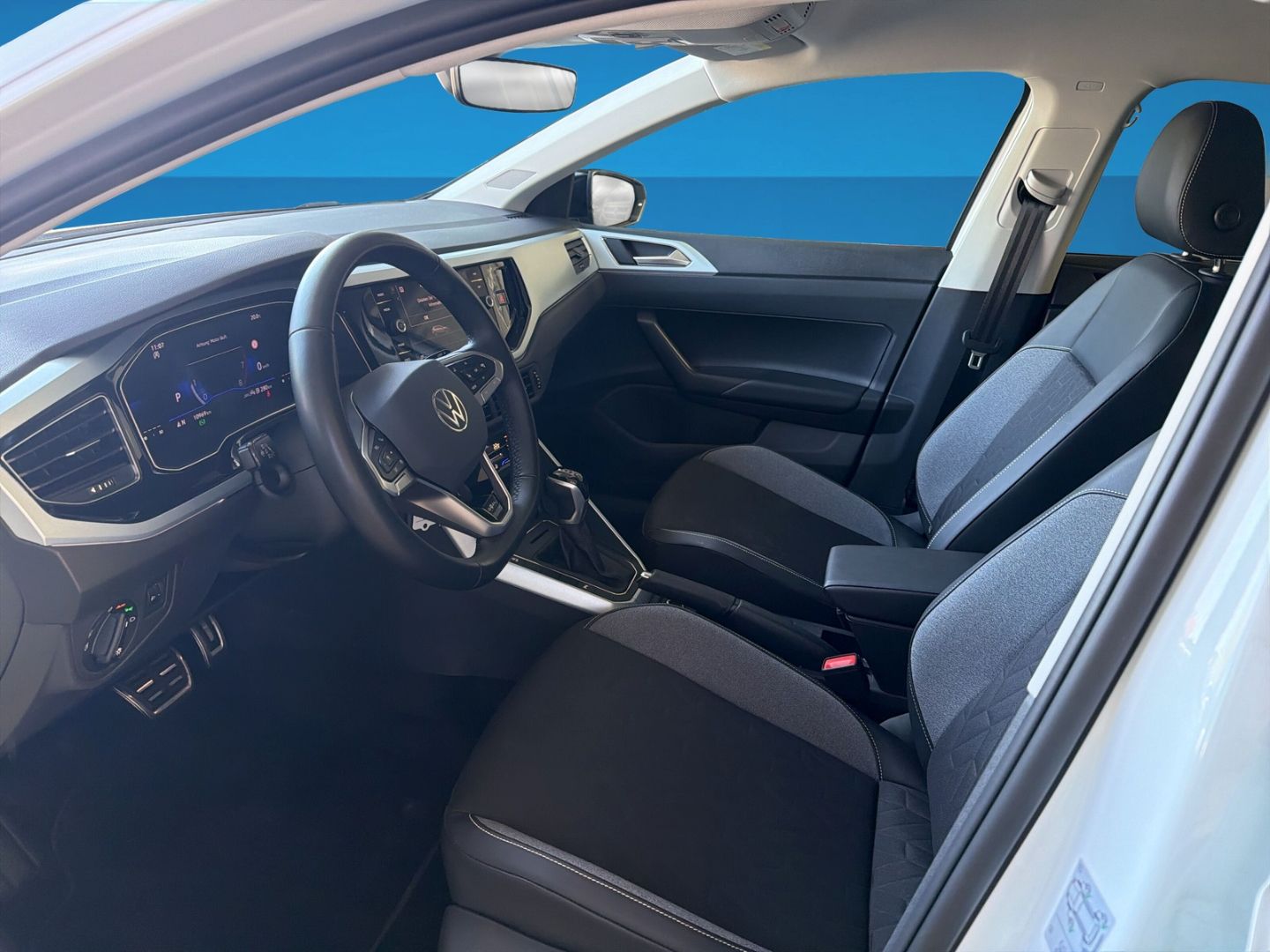 Fahrzeugabbildung Volkswagen Polo 1.0 TSI Goal AHK Rear View LED