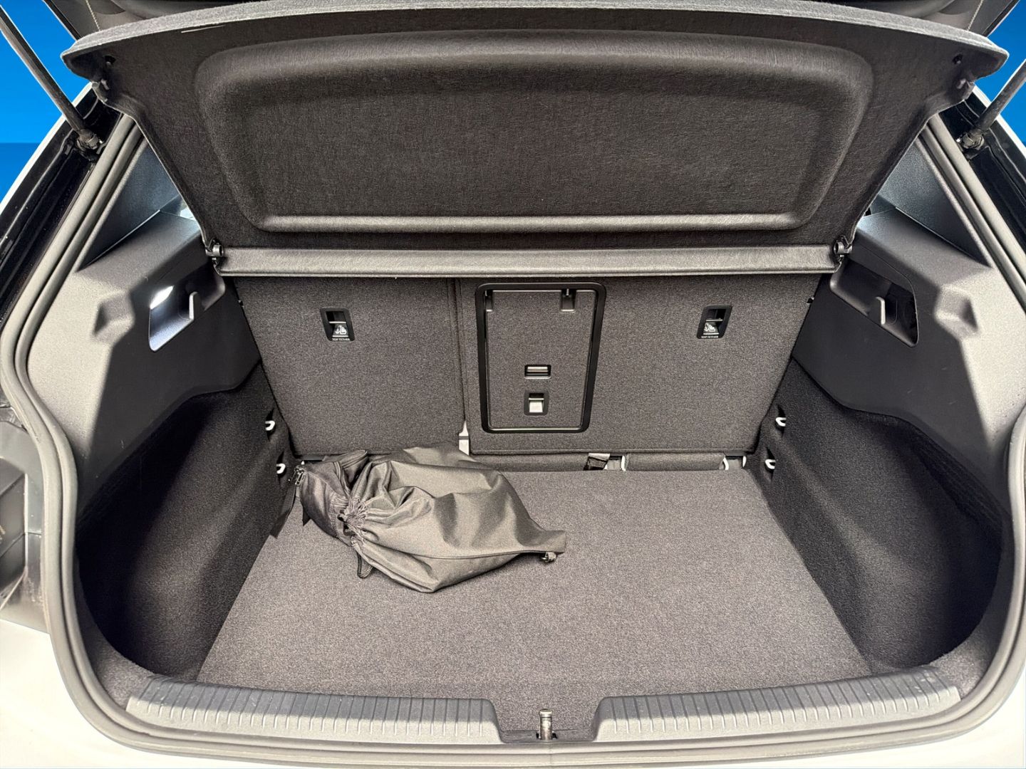 Fahrzeugabbildung Volkswagen ID.3 Pro Move Rückfahrkamera Navi Clima 150 KW