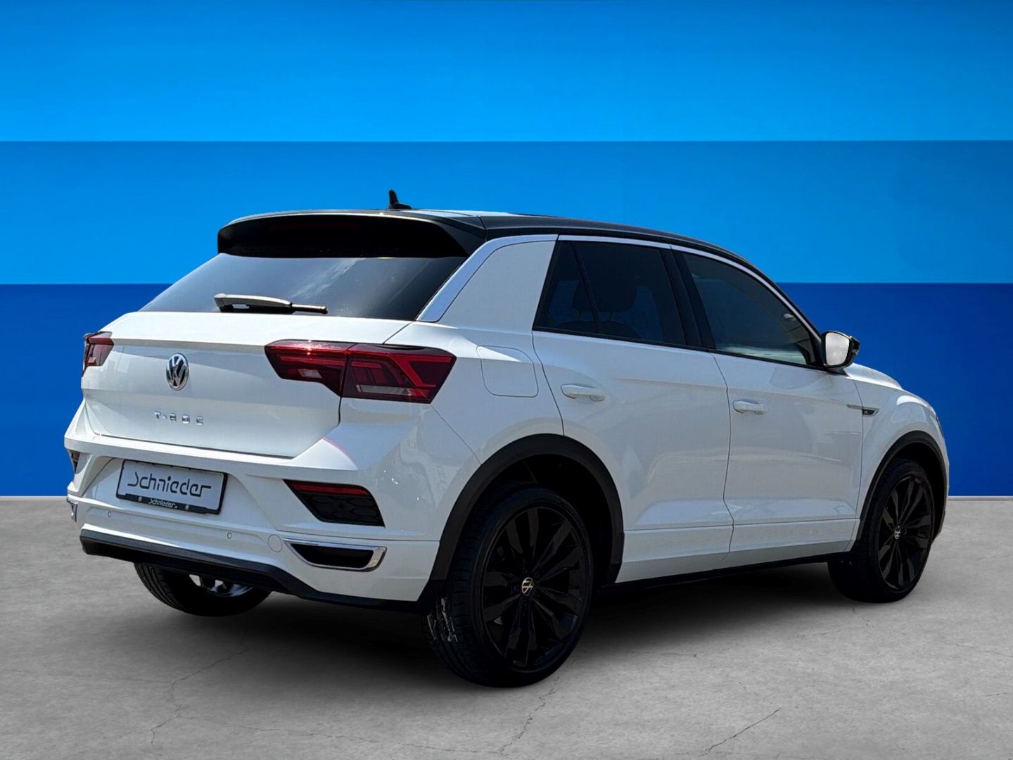 Fahrzeugabbildung Volkswagen T-Roc 1.5 TSI DSG R-Line Sport Rear View Navi