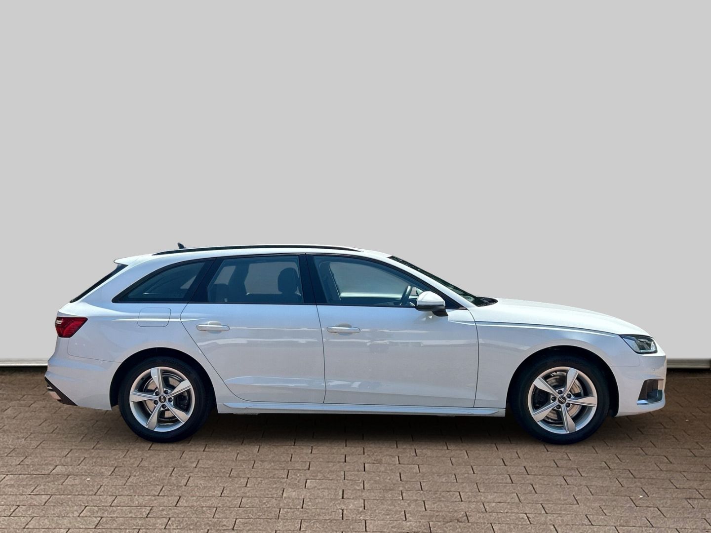 Fahrzeugabbildung Audi A4 2.0 Avant 35 TFSI advanced