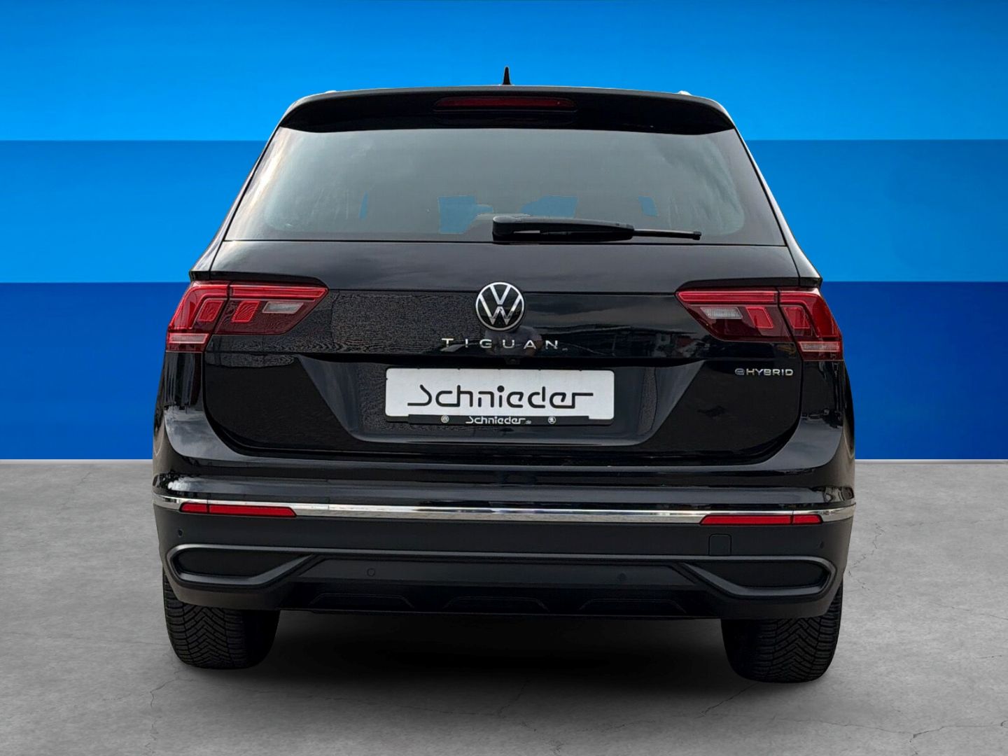 Fahrzeugabbildung Volkswagen Tiguan 1.4 TSI eHybrid Life Area View Pano AHK