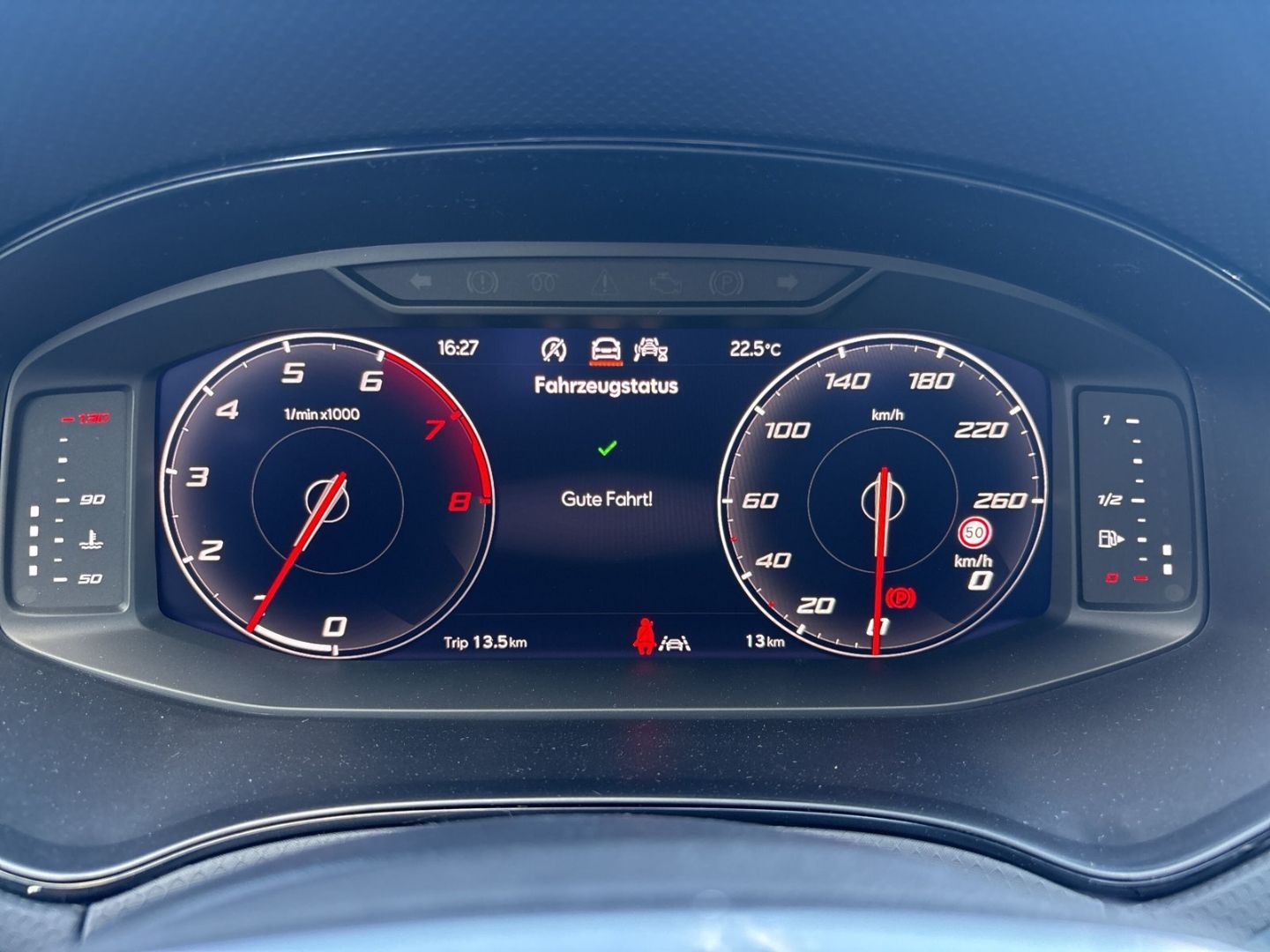 Fahrzeug 14 Fahrzeugabbildung SEAT Ibiza 1.0 MPI Style REARCAM SHZ Keyless Full Lin
