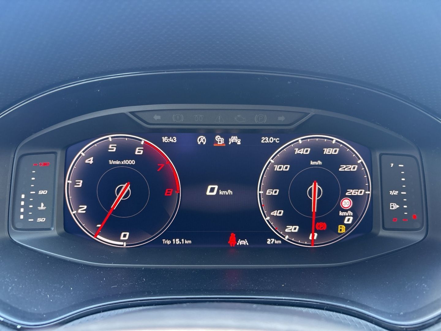 Fahrzeug 14 Fahrzeugabbildung SEAT Ibiza 1.0 MPI Style REARCAM SHZ Keyless Full Lin