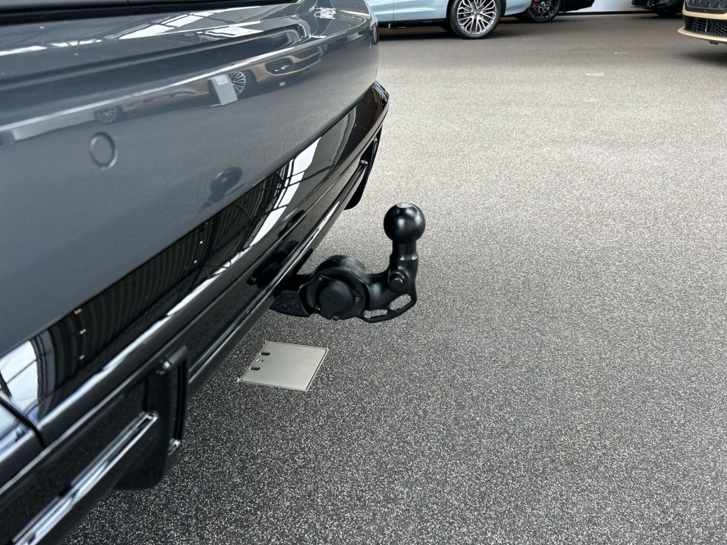 Fahrzeug 24 Fahrzeugabbildung Audi A6 e-tron AVANT 210 KW+LED+AHK+SHZ+HUD+TECH+CARP