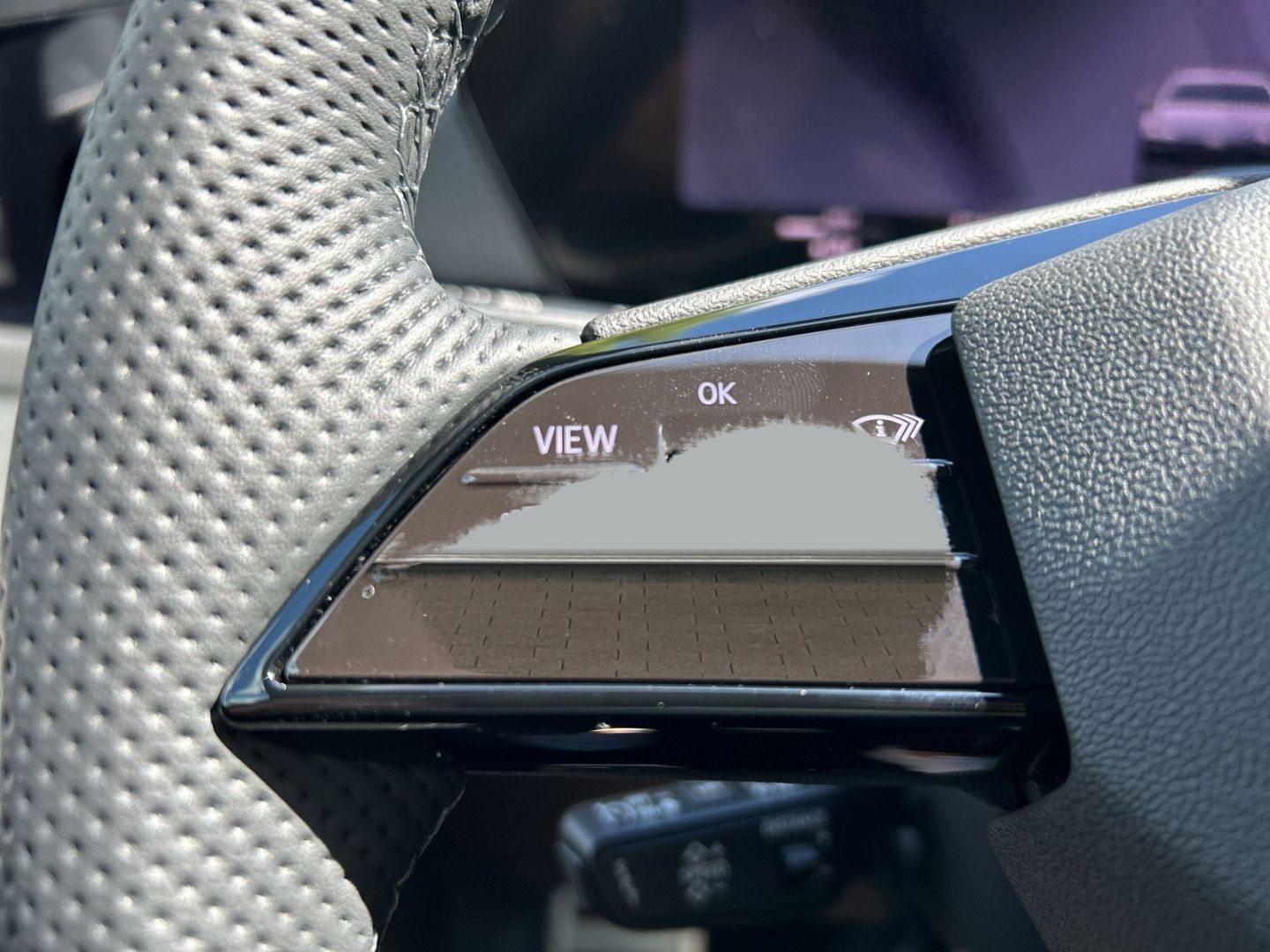 Fahrzeug 16 Fahrzeugabbildung Audi A6 e-tron AVANT QUATTRO+AHK+HUD+LUFT+LED+TECH PL