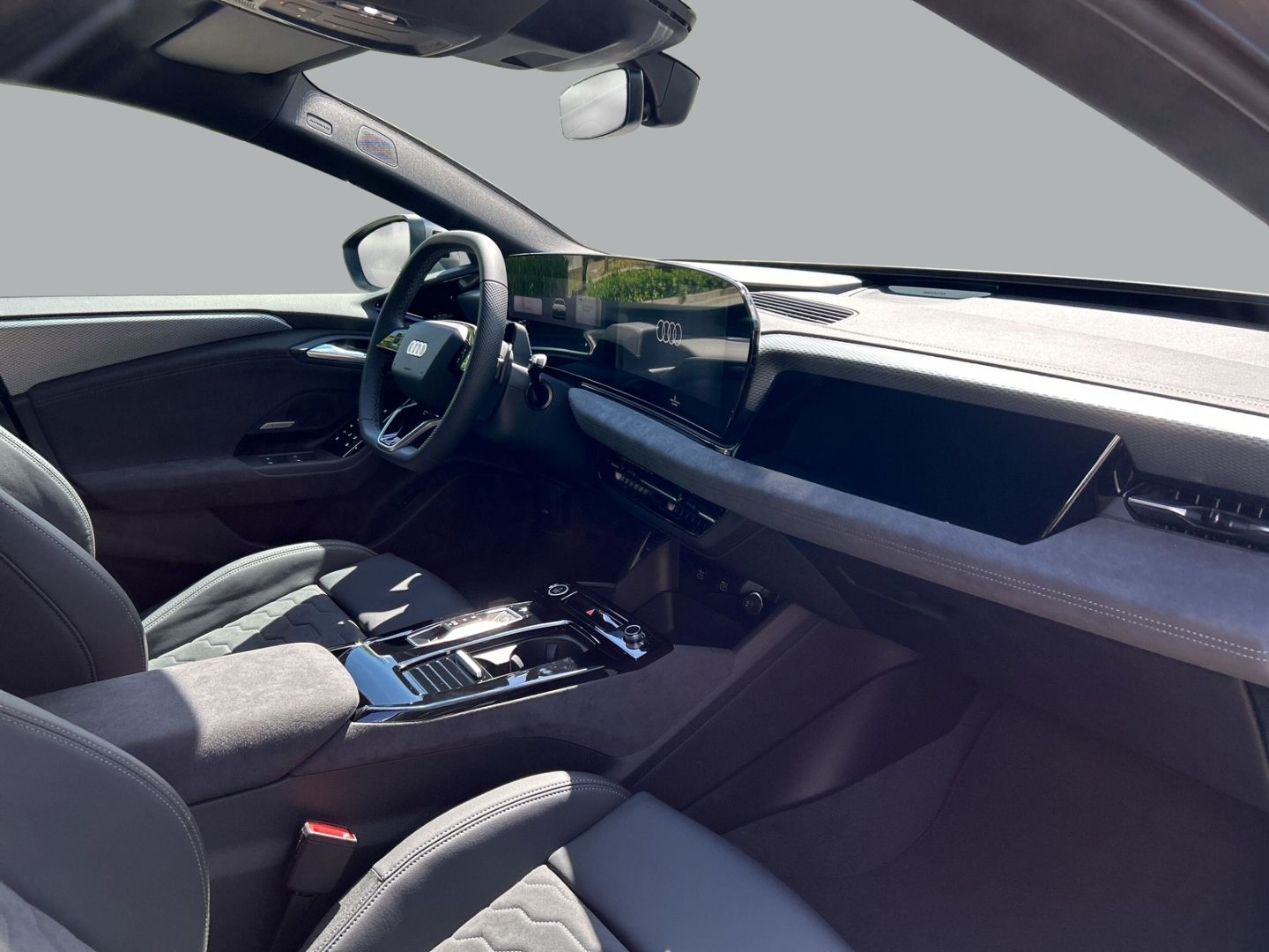 Fahrzeug 19 Fahrzeugabbildung Audi A6 e-tron AVANT QUATTRO+AHK+HUD+LUFT+LED+TECH PL