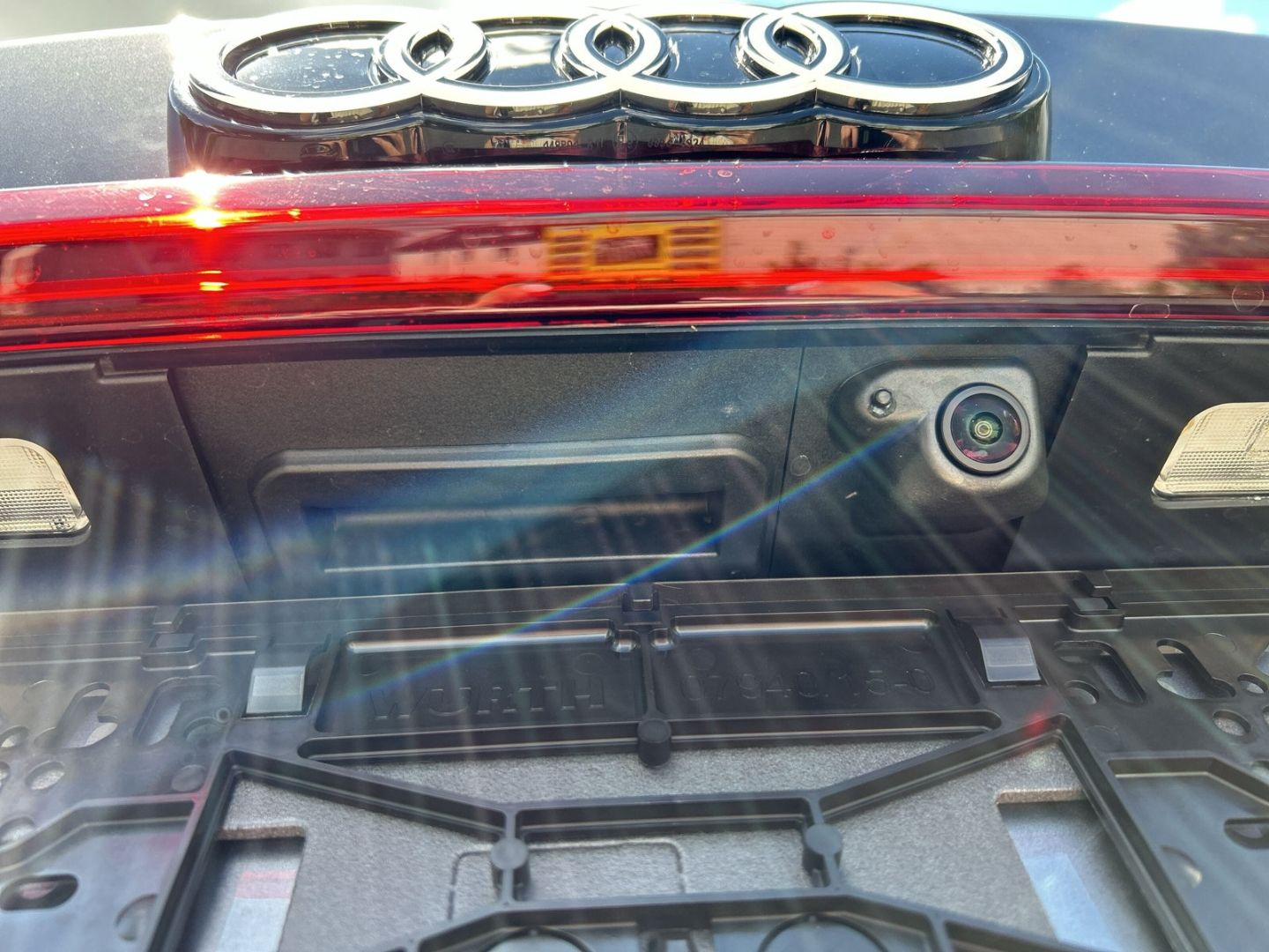 Fahrzeug 26 Fahrzeugabbildung Audi A6 e-tron AVANT QUATTRO+AHK+HUD+LUFT+LED+TECH PL