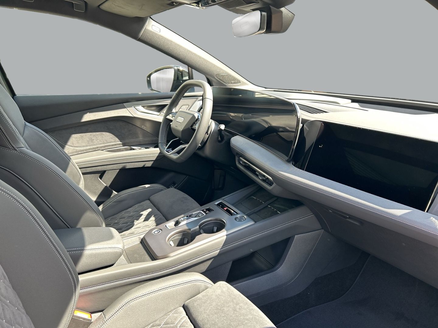 Fahrzeugabbildung Audi Q4 e-tron SPORTBACK QUATTRO 220KW+PANO+AHK+LED+T