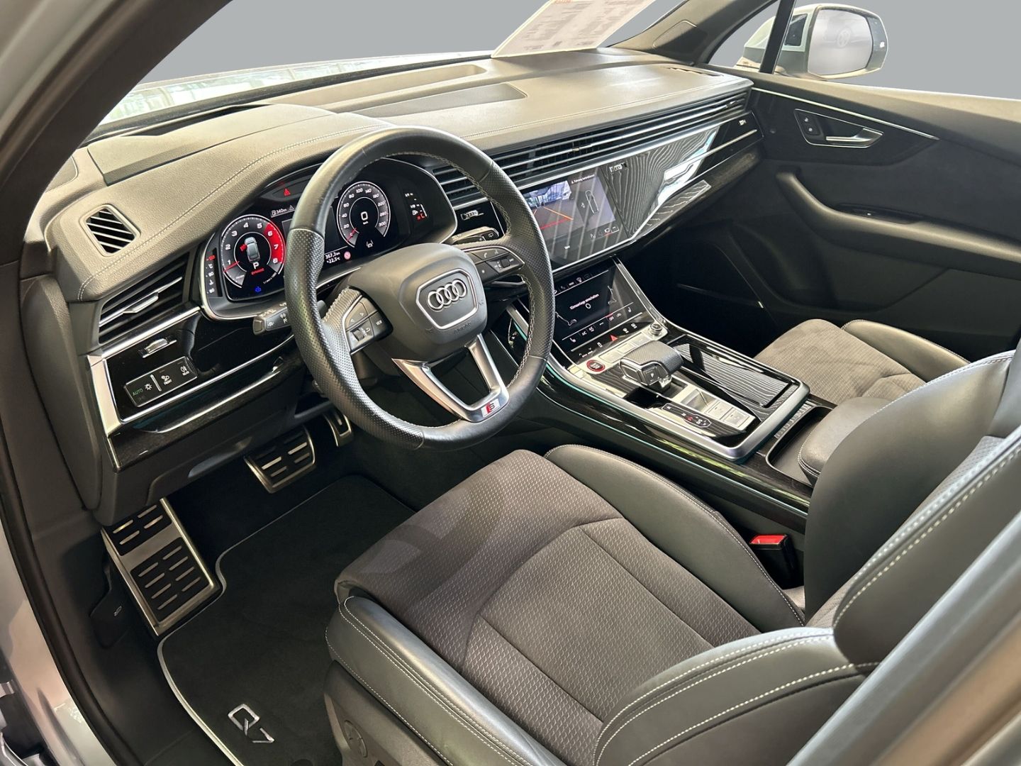 Fahrzeugabbildung Audi SQ7 4.0 TFSI quattro Matrix LED Sportsitze Kamer