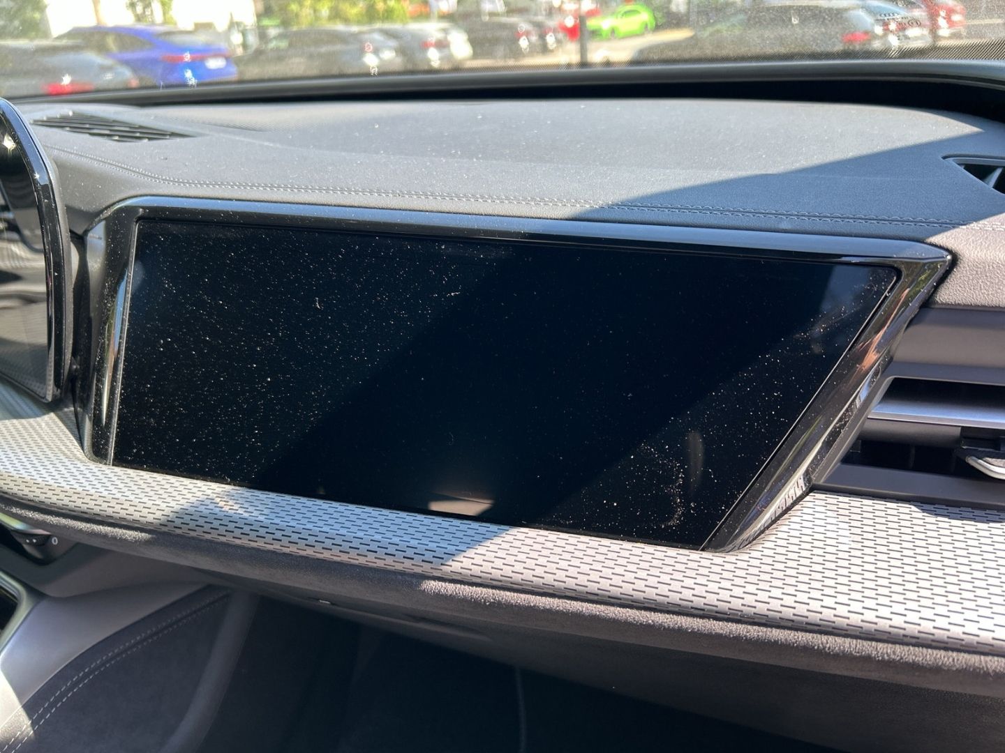 Fahrzeug 20 Fahrzeugabbildung Audi Q5 SPORTB.TFSI LED+MEMORY+LEDER+TECH PLUS+PARK L