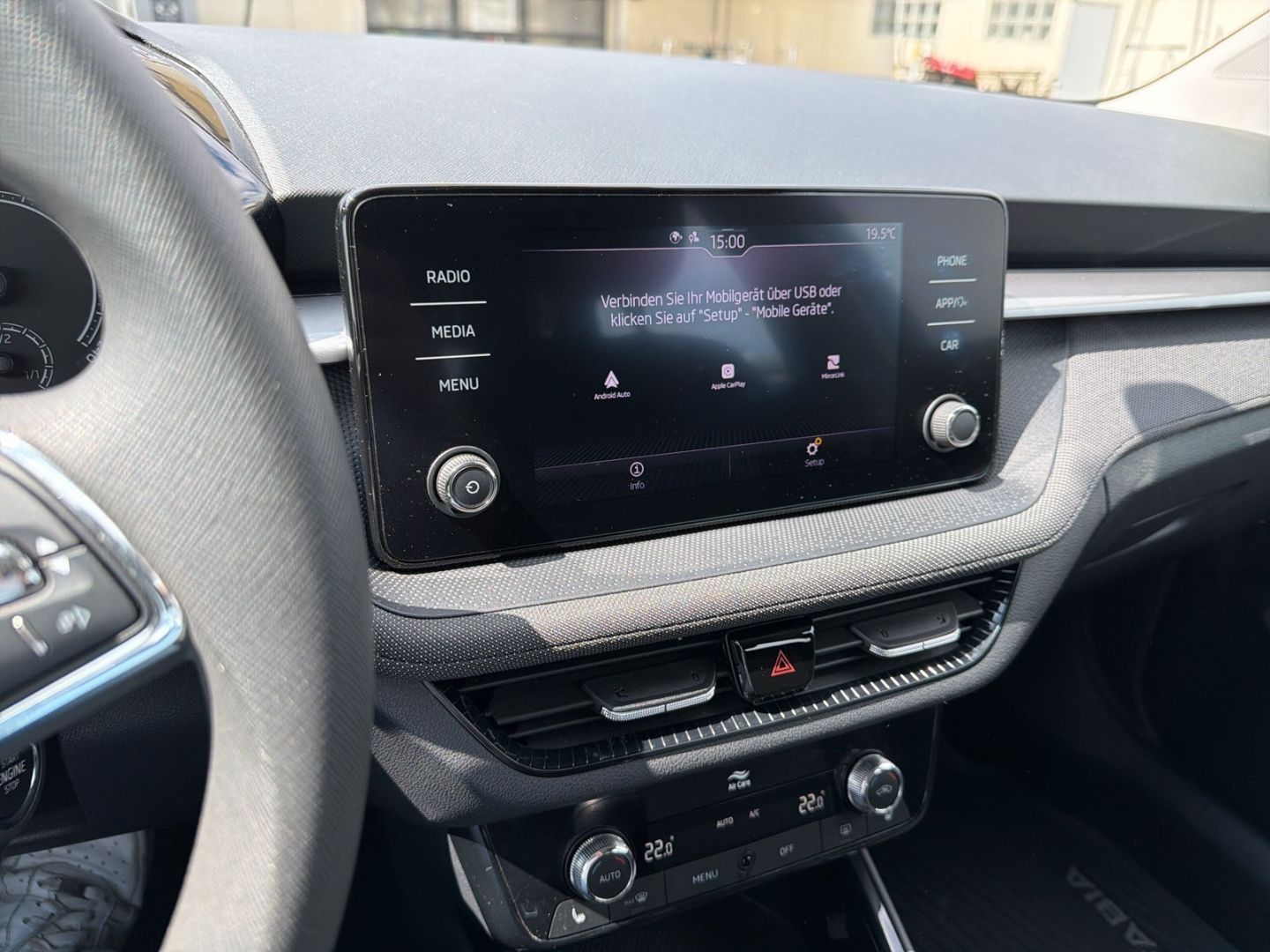 Fahrzeugabbildung SKODA Fabia 1.0 TSI Selection Climatronic LED Bluetoot