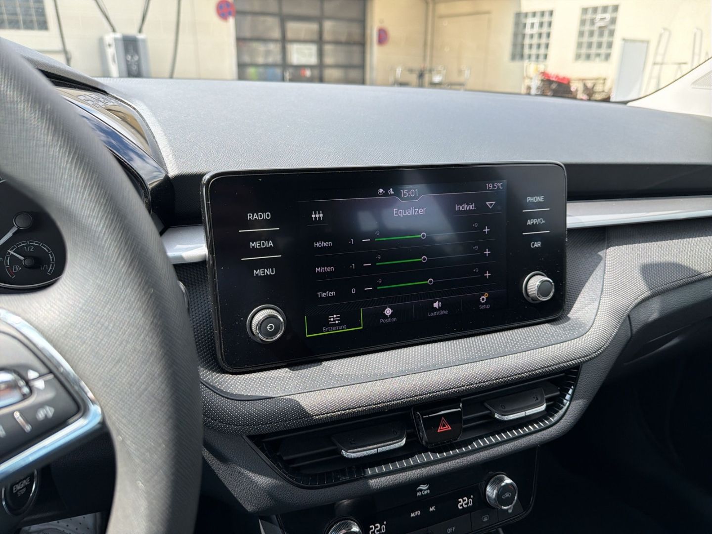 Fahrzeugabbildung SKODA Fabia 1.0 TSI Selection Climatronic LED Bluetoot