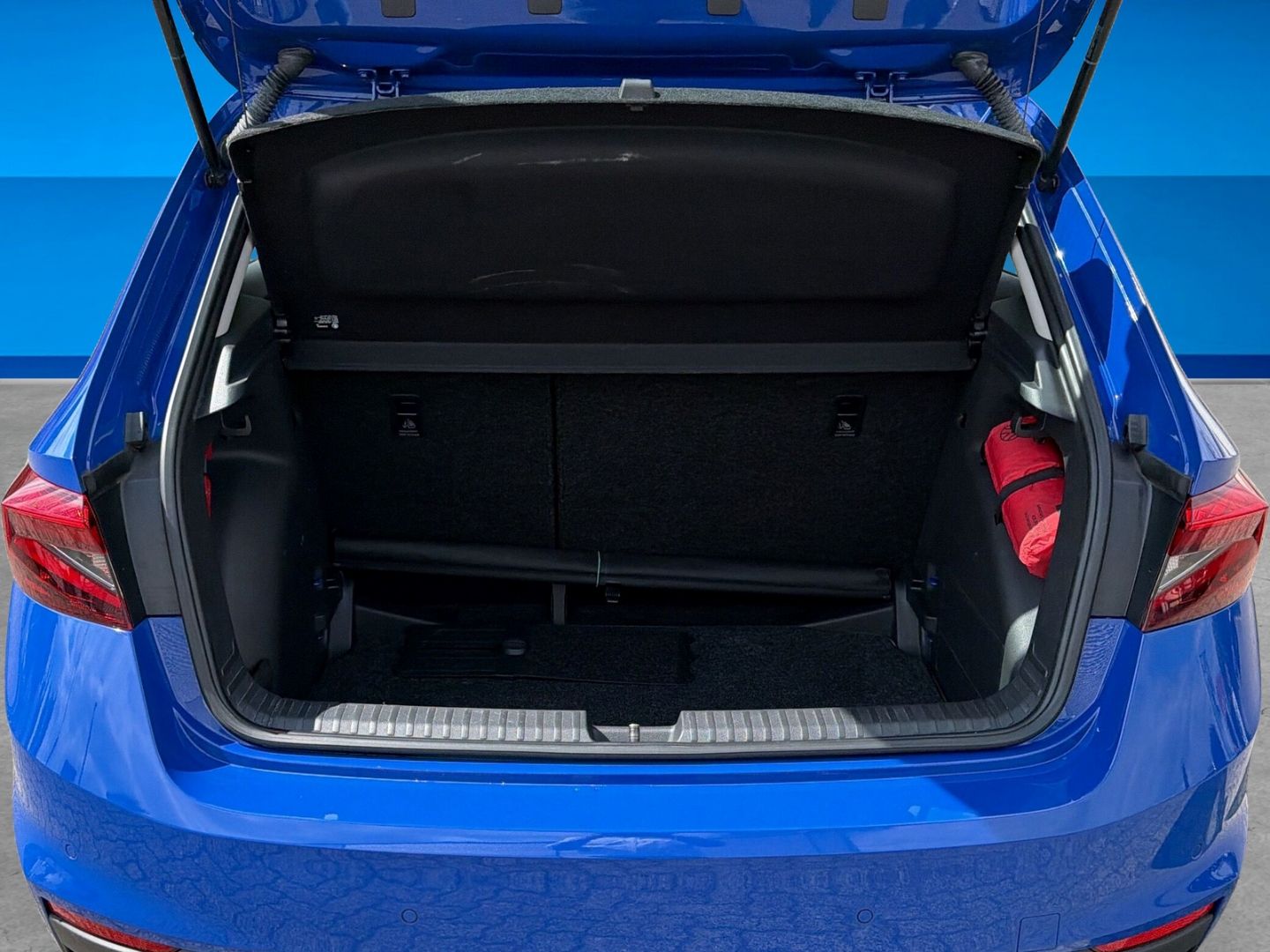 Fahrzeugabbildung SKODA Fabia 1.0 TSI Selection Climatronic LED Bluetoot