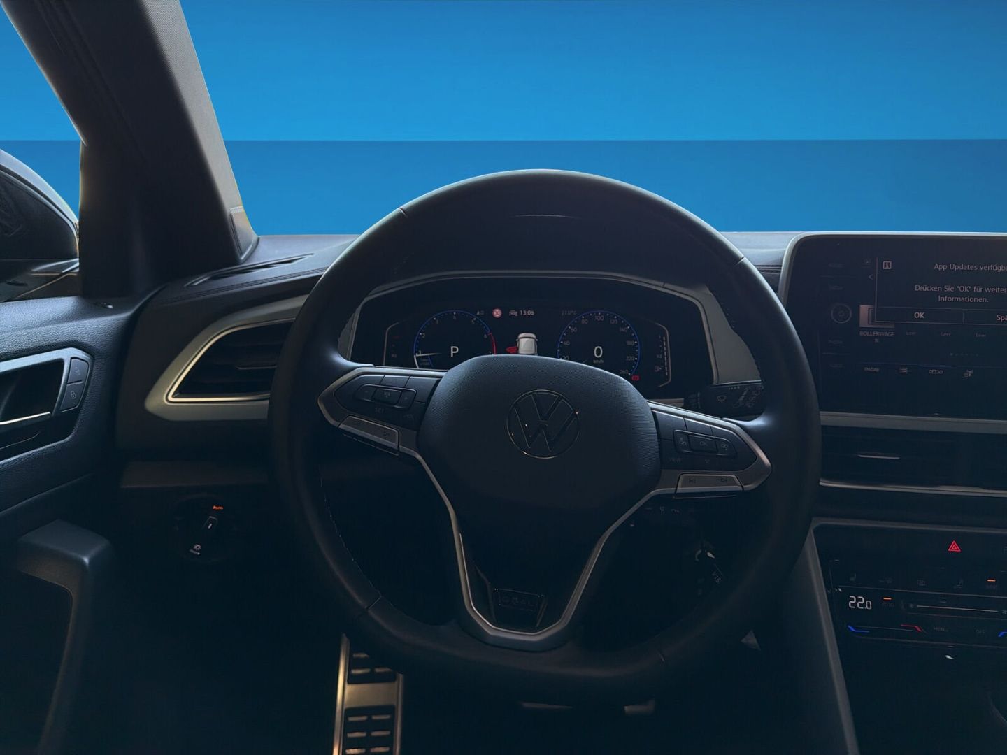 Fahrzeug 13 Fahrzeugabbildung Volkswagen T-Roc 1.5 TSI Goal RearView Clima Navi LED-Plus