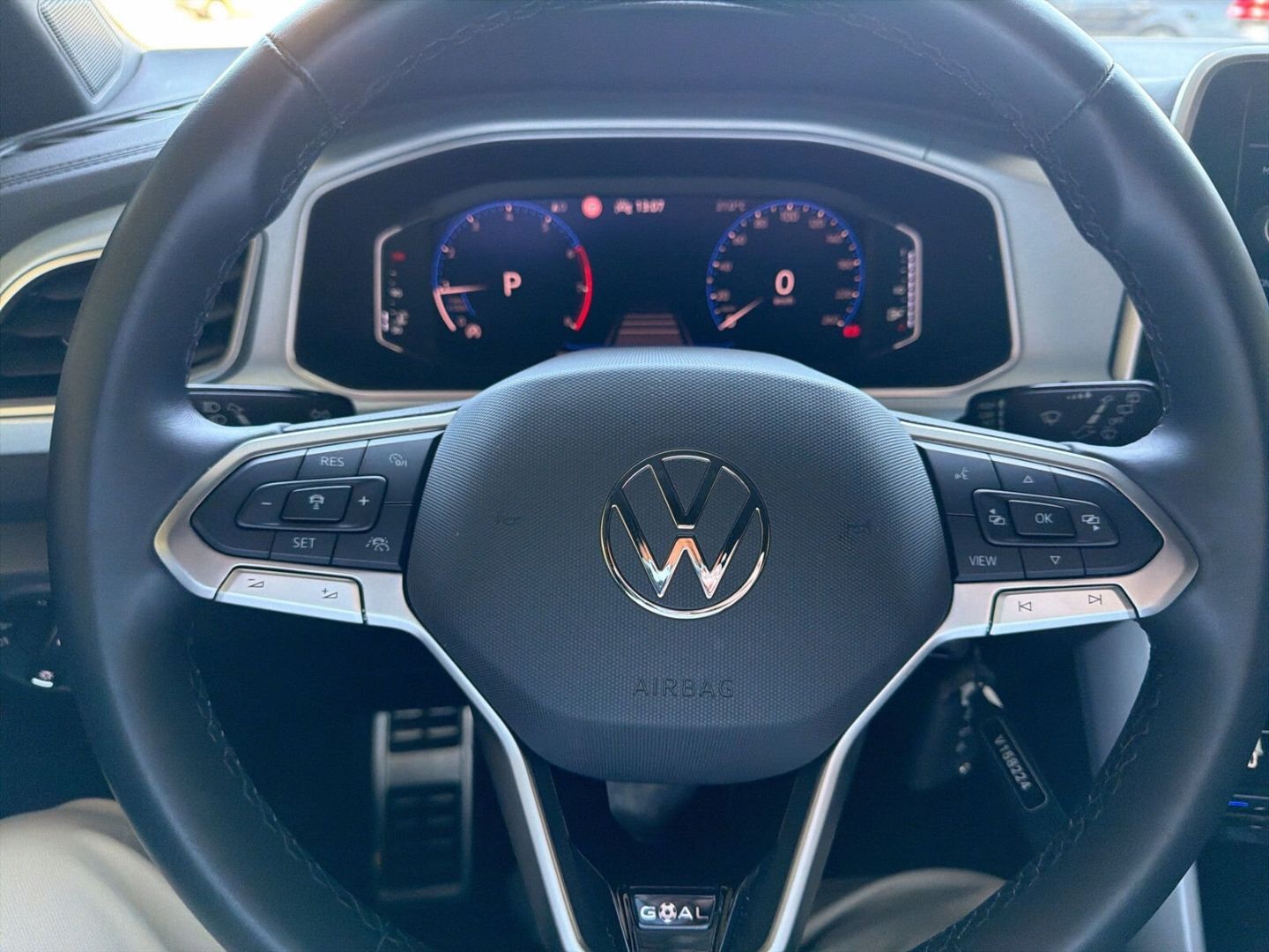 Fahrzeug 23 Fahrzeugabbildung Volkswagen T-Roc 1.5 TSI Goal RearView Clima Navi LED-Plus