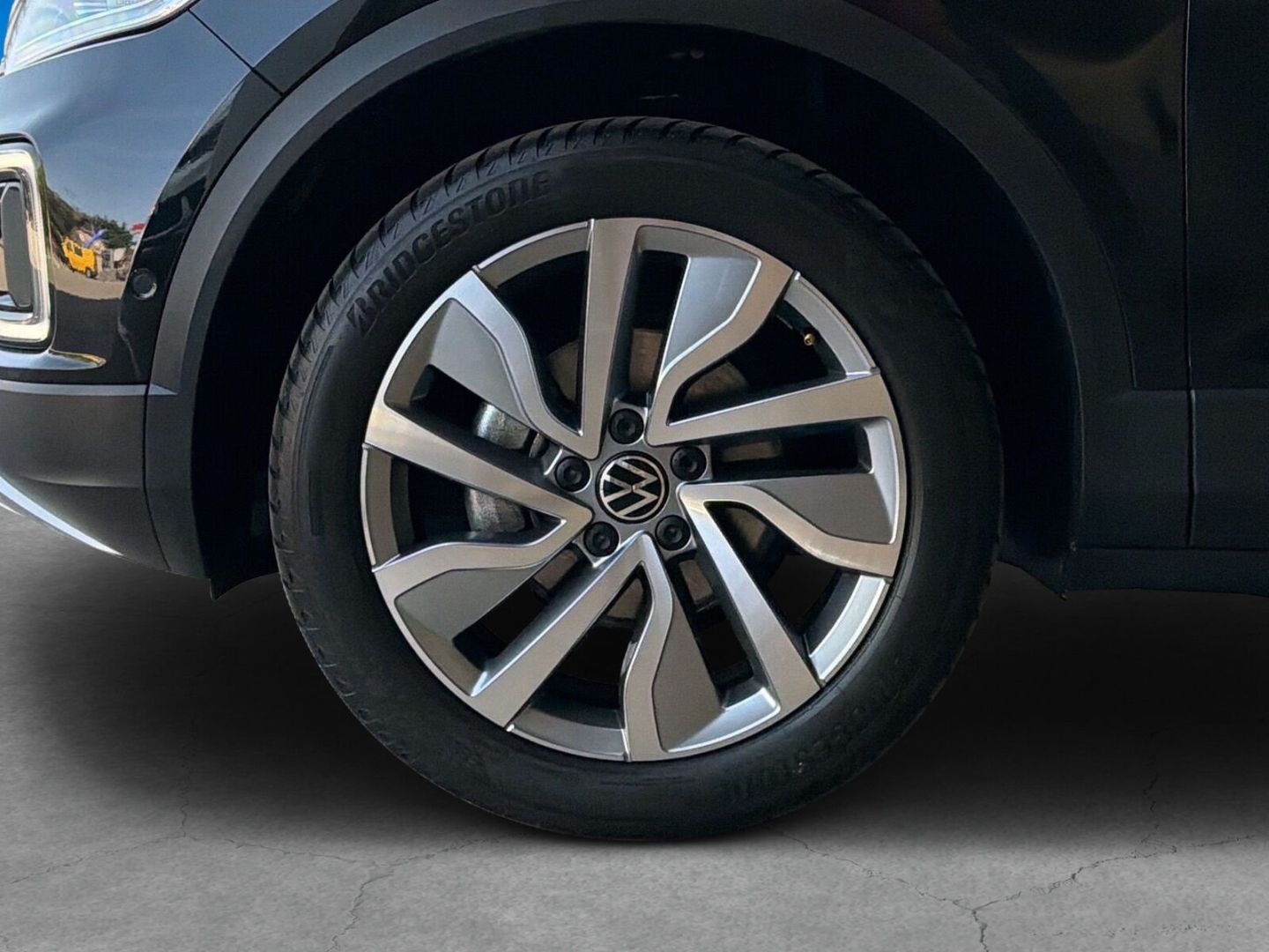 Fahrzeug 10 Fahrzeugabbildung Volkswagen T-Roc 1.5 TSI Goal RearView Clima Navi LED-Plus