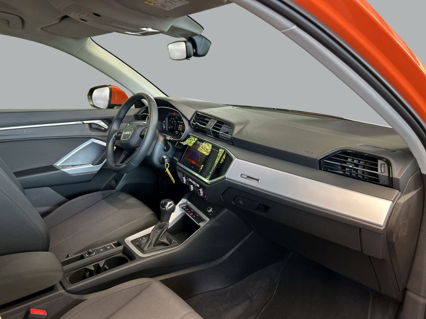 Fahrzeugabbildung Audi Q3 45 TFSI e LED Kamera Alu 18'' Carplay AHK
