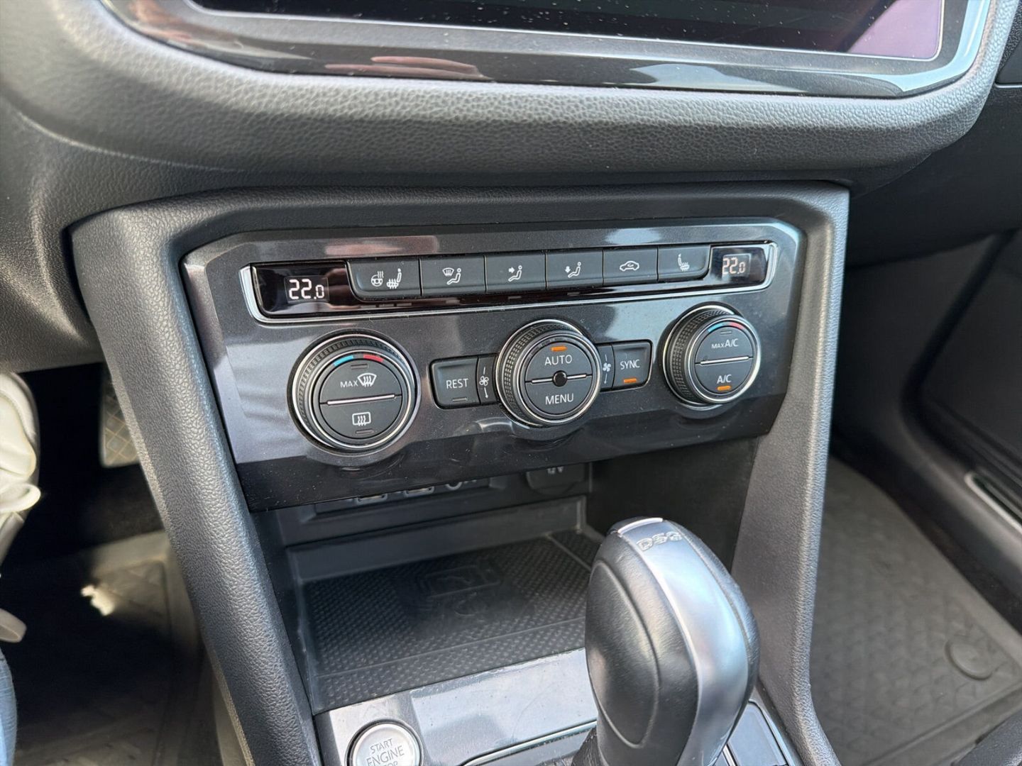 Fahrzeug 20 Fahrzeugabbildung Volkswagen Tiguan Allspace 2.0 TDI Highline 4Motion Rear Vi