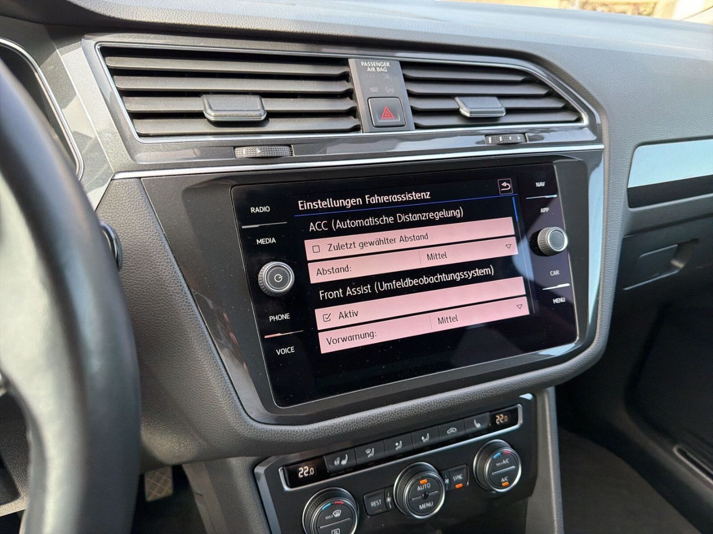 Fahrzeug 23 Fahrzeugabbildung Volkswagen Tiguan Allspace 2.0 TDI Highline 4Motion Rear Vi