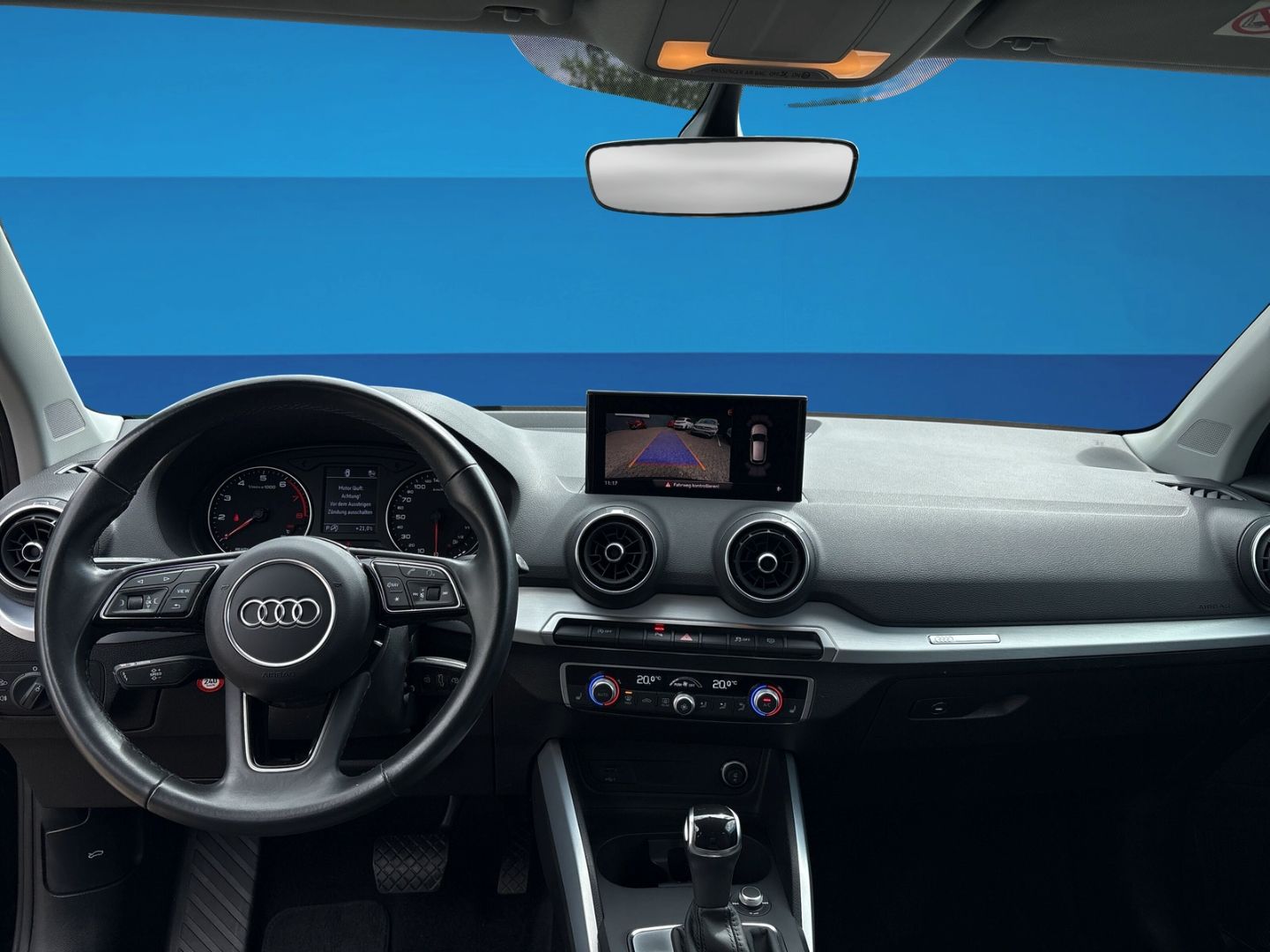 Fahrzeug 12 Fahrzeugabbildung Audi Q2 35 TFSI DSG B.O. CAM SHZ CARPLAY ALLWETTER