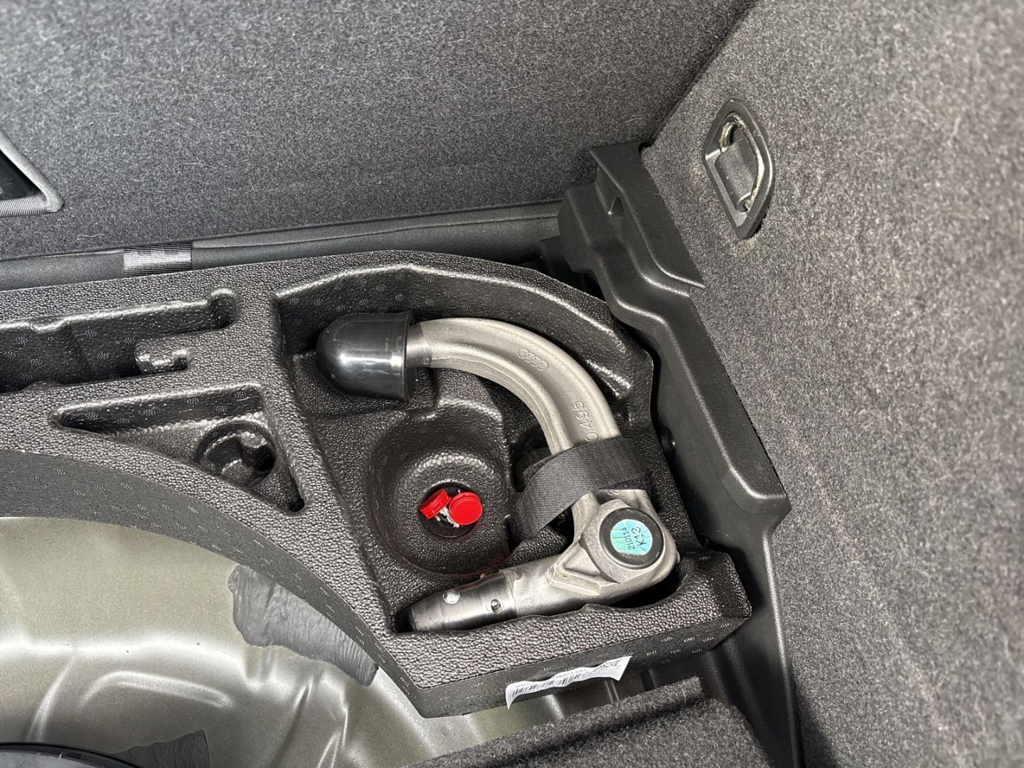 Fahrzeug 14 Fahrzeugabbildung Audi Q2 35 TFSI DSG B.O. CAM SHZ CARPLAY ALLWETTER