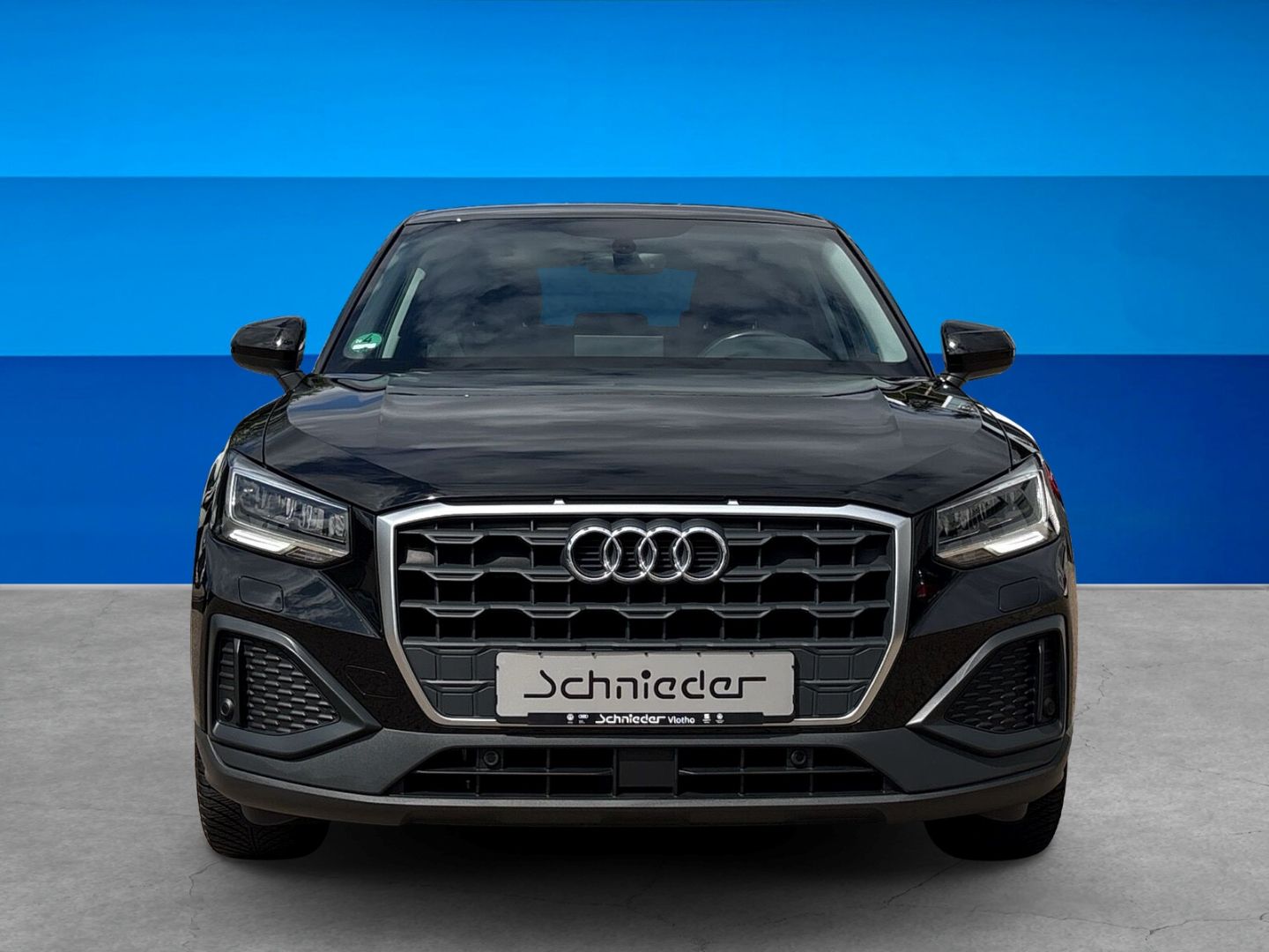 Fahrzeug 6 Fahrzeugabbildung Audi Q2 35 TFSI DSG B.O. CAM SHZ CARPLAY ALLWETTER