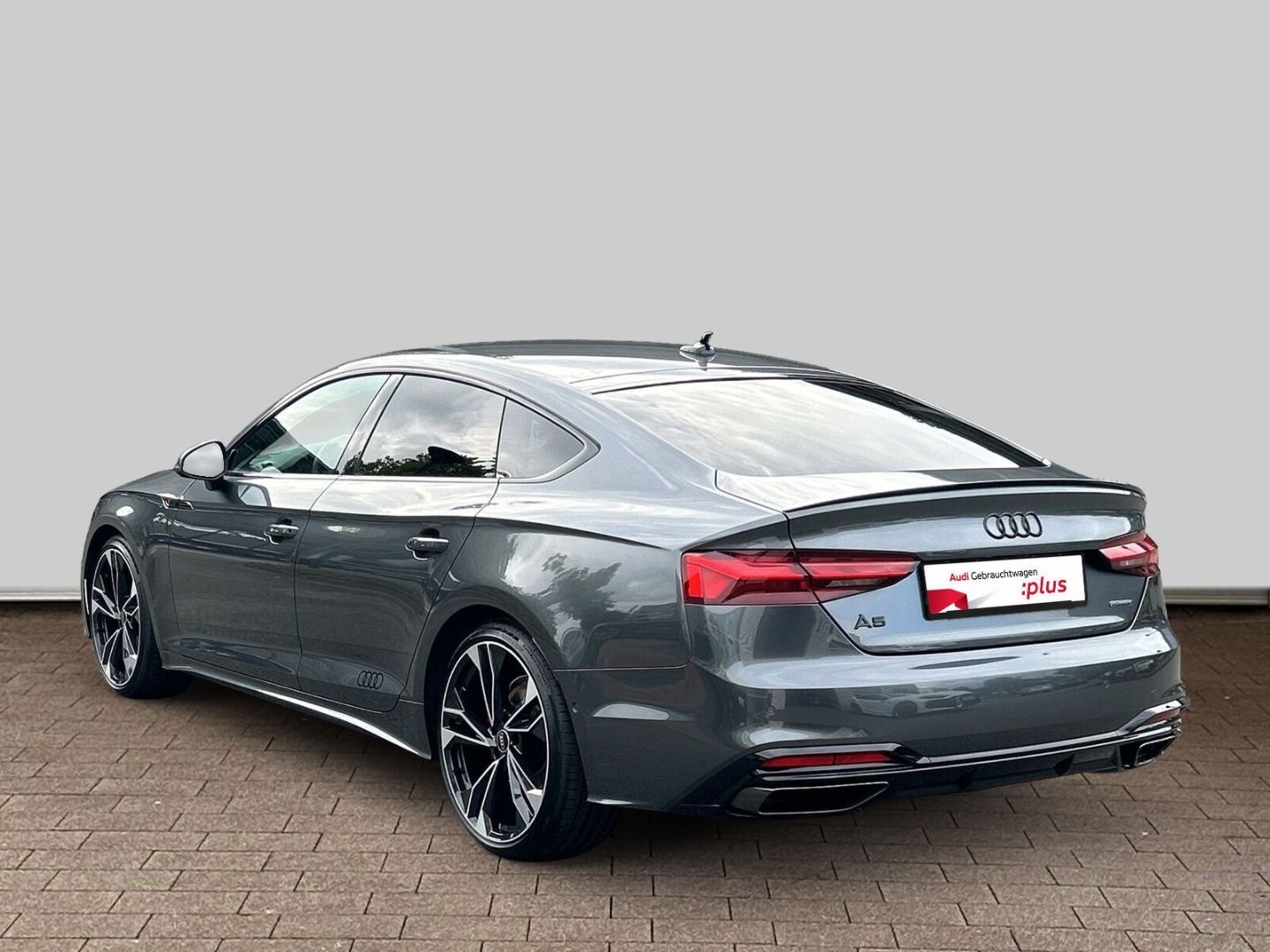Fahrzeugabbildung Audi A5 S-Line QUATTRO 40 2.0 TDI Sportback MATRIX LE - mit KI generiert/bearbeitet