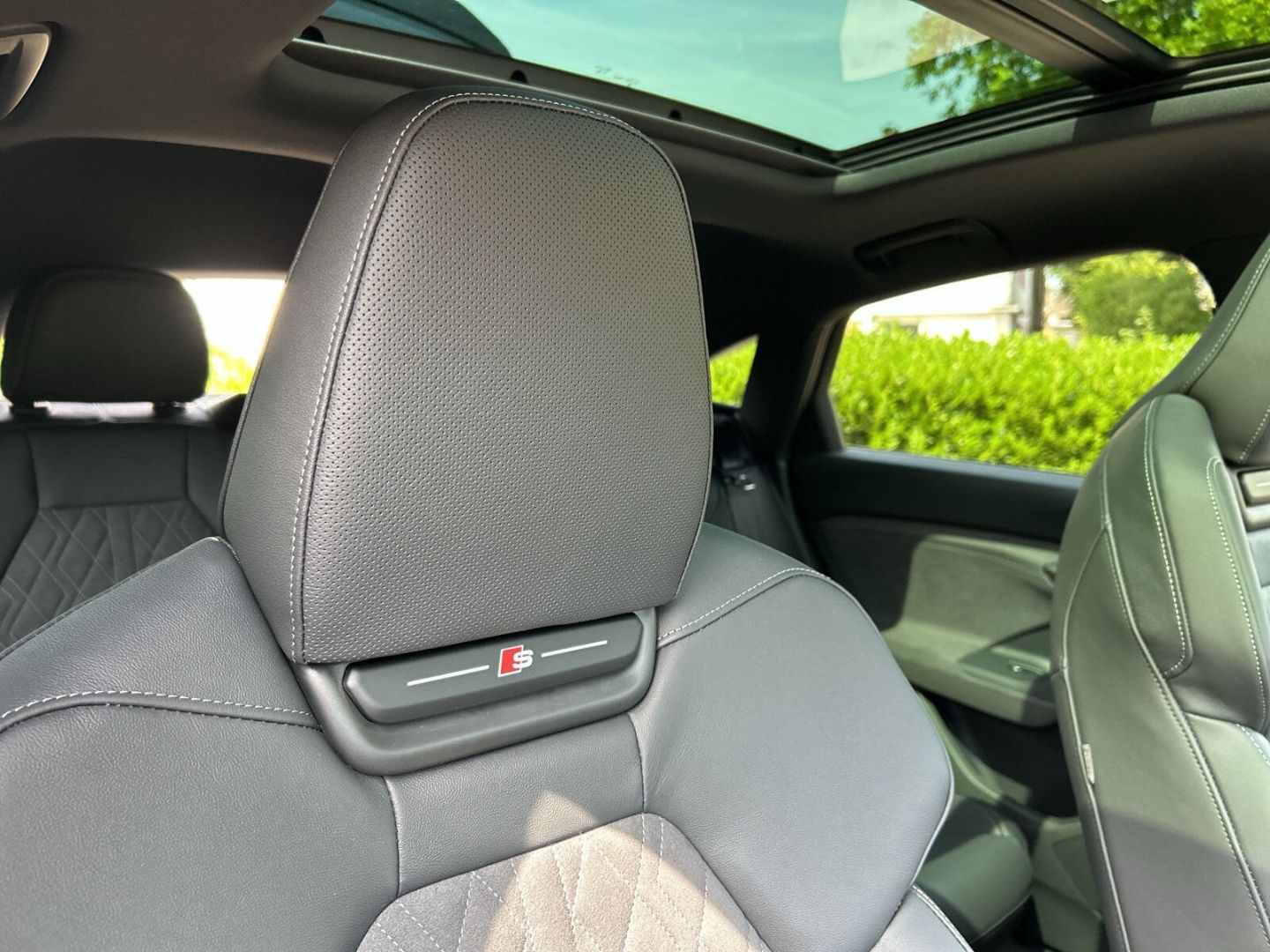 Fahrzeugabbildung Audi Q6 e-tron SPORTBACK 315KW+AHK+LUFT+TECHPRO+HUD+P