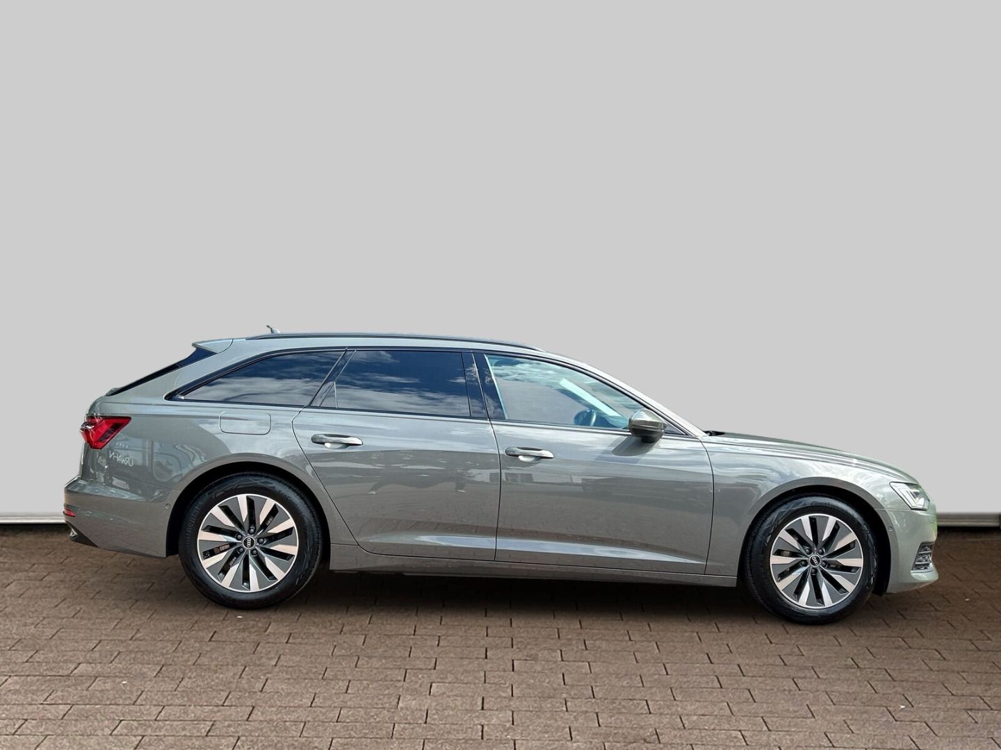 Fahrzeug 7 Fahrzeugabbildung Audi A6 Avant 50 TFSI e quattro Matrix LED Kamera Car