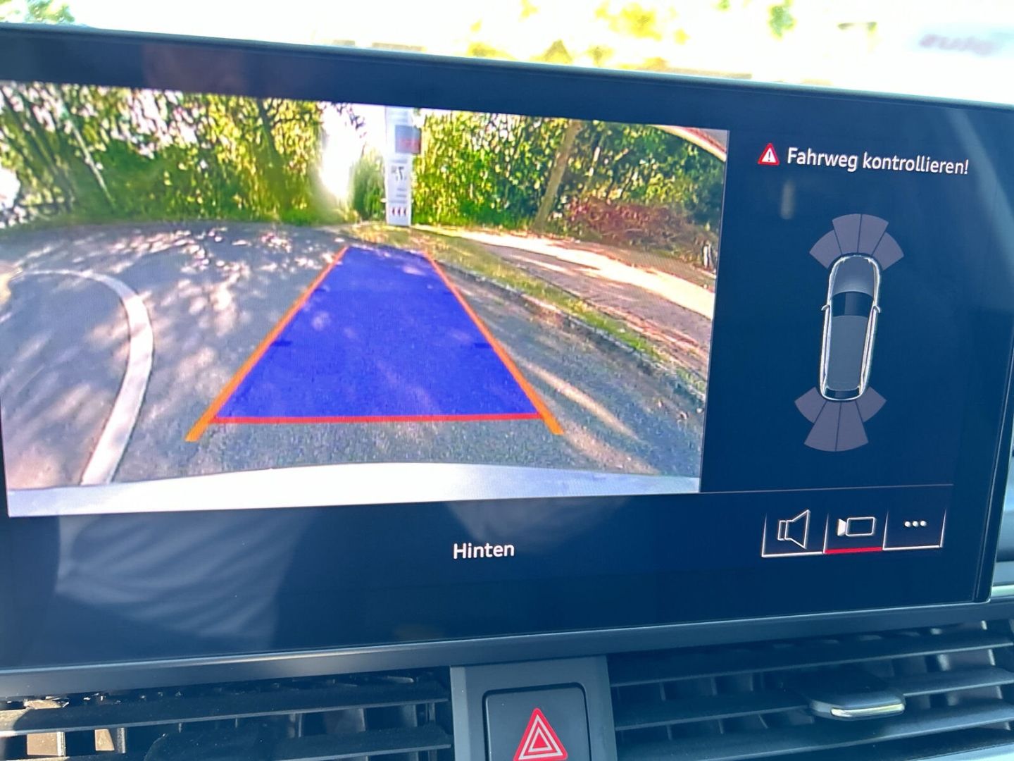 Fahrzeugabbildung Audi A4 allroad 40 TDI quattro S tronic Matrix LED Ka - mit KI generiert/bearbeitet