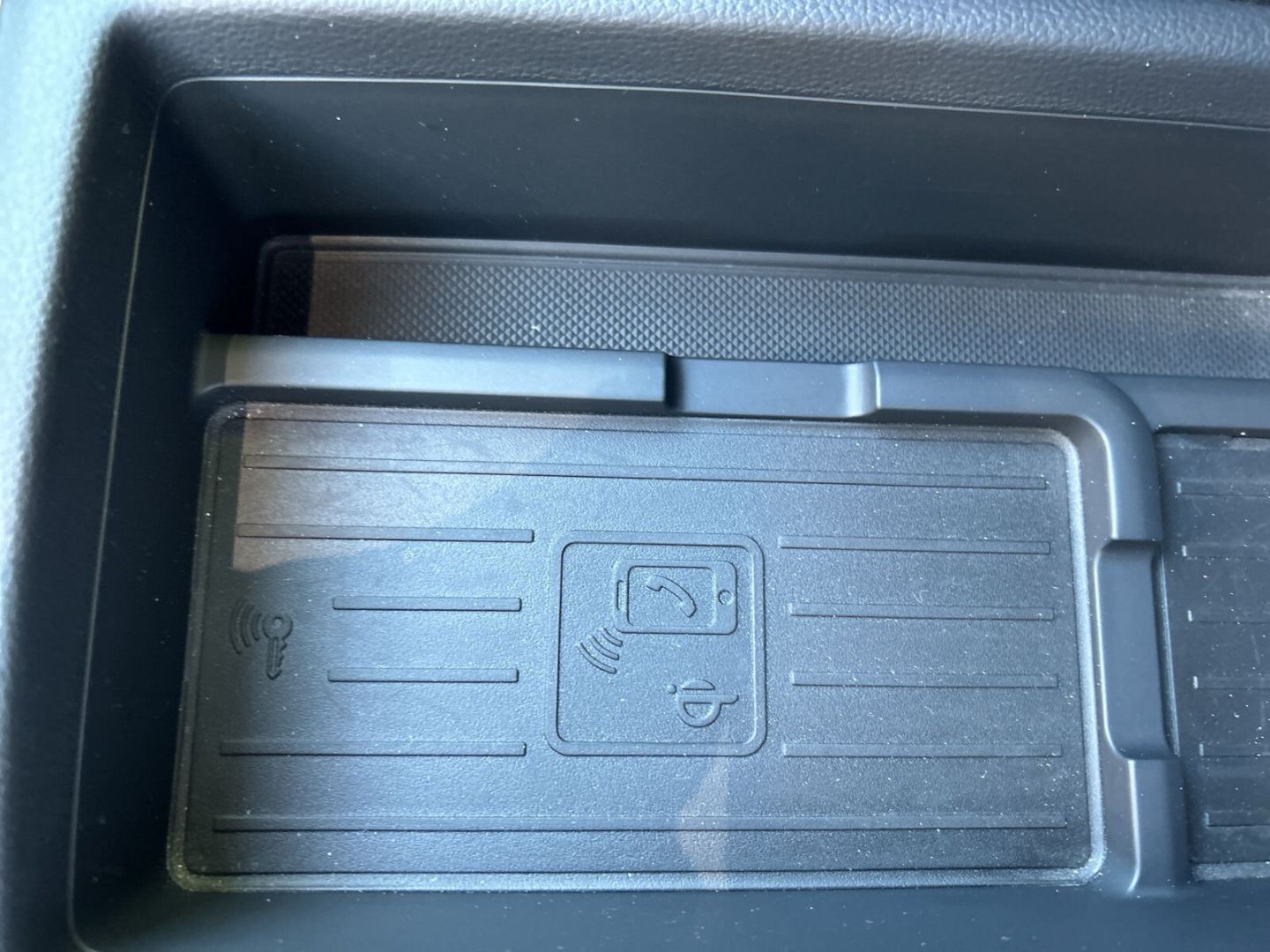 Fahrzeugabbildung Audi A4 allroad 40 TDI quattro S tronic Matrix LED Ka - mit KI generiert/bearbeitet