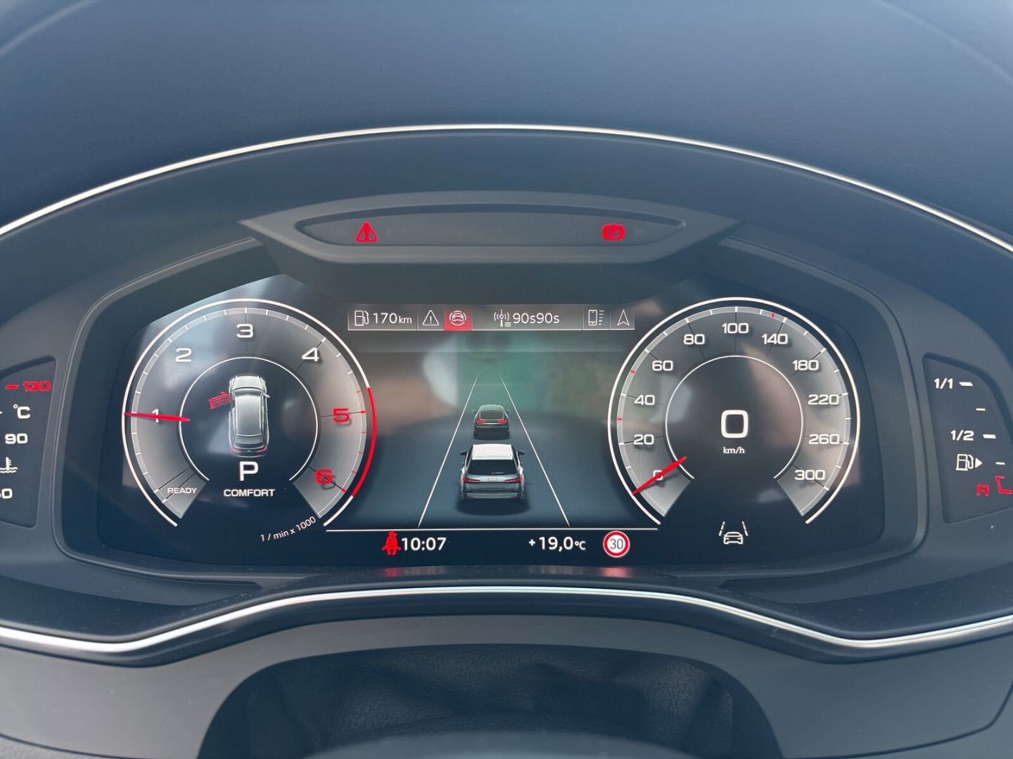 Fahrzeug 13 Fahrzeugabbildung Audi A6 allroad 40 TDI LED+AHK+LUFTFEDERUNG+VIRTUAL - mit KI generiert/bearbeitet