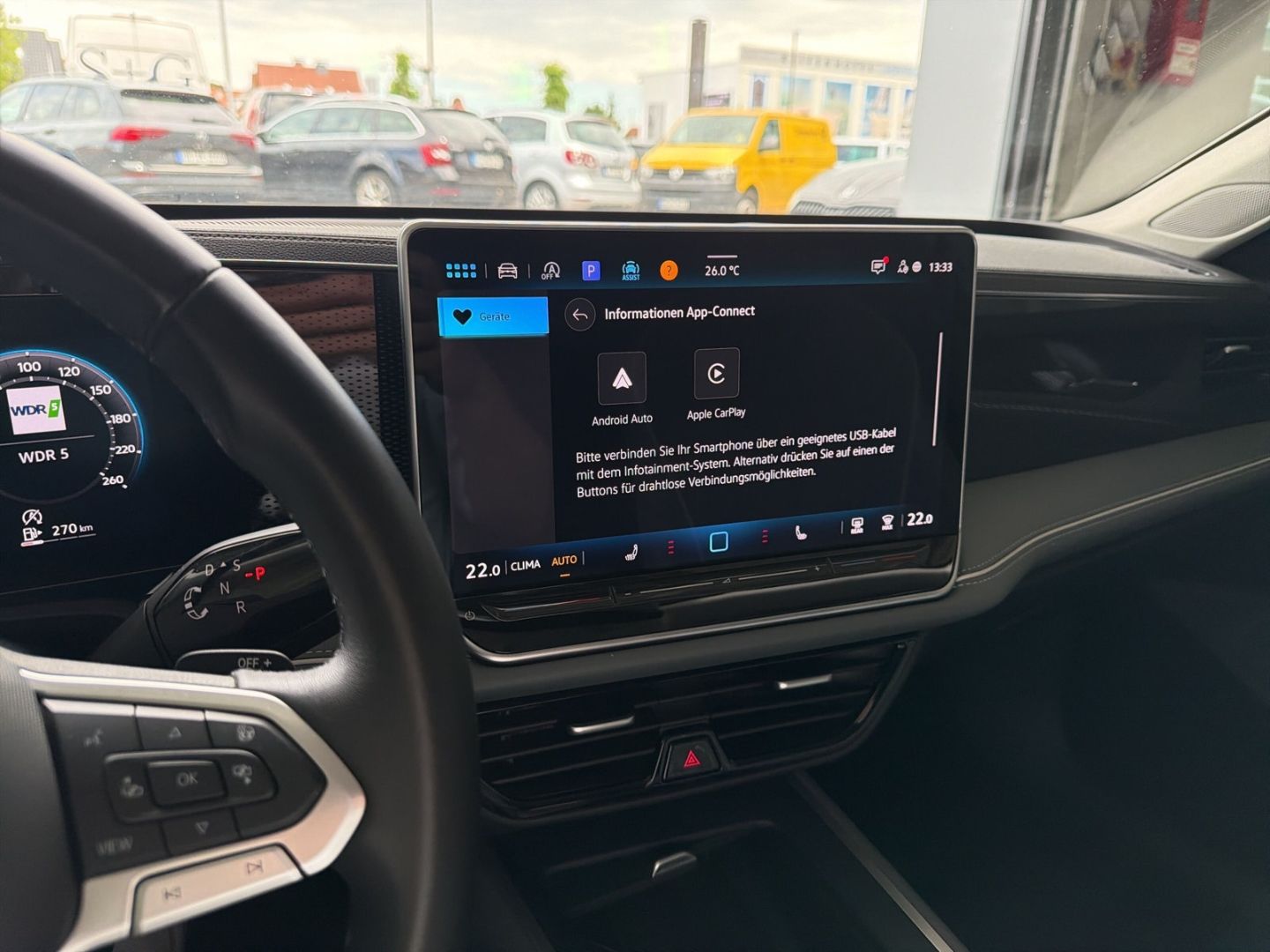 Fahrzeugabbildung Volkswagen Passat 1.5 eTSI Business Rear View Navi Clima - mit KI generiert/bearbeitet